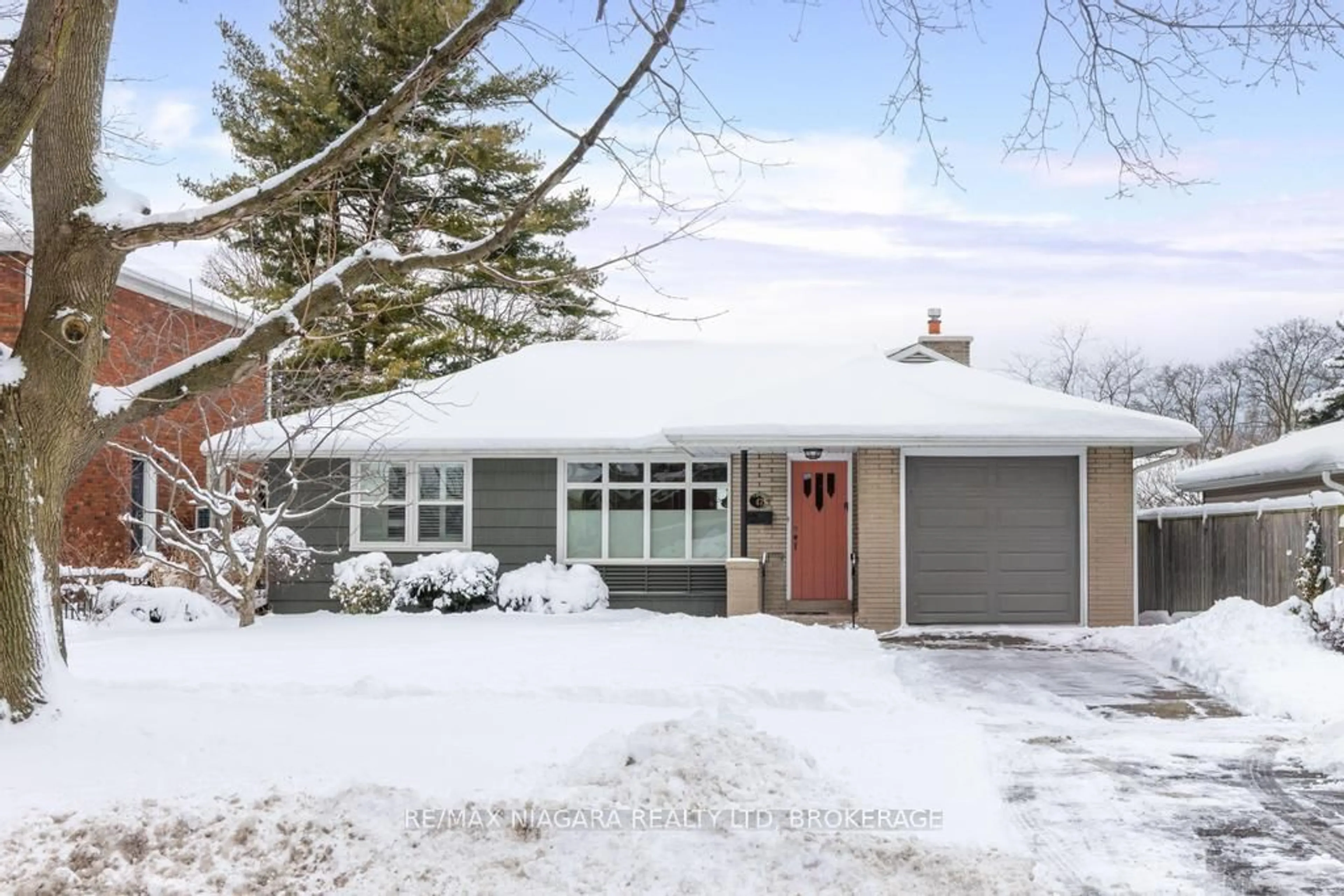 Unknown for 47 Thorndale Ave, St. Catharines Ontario L2R 6A6