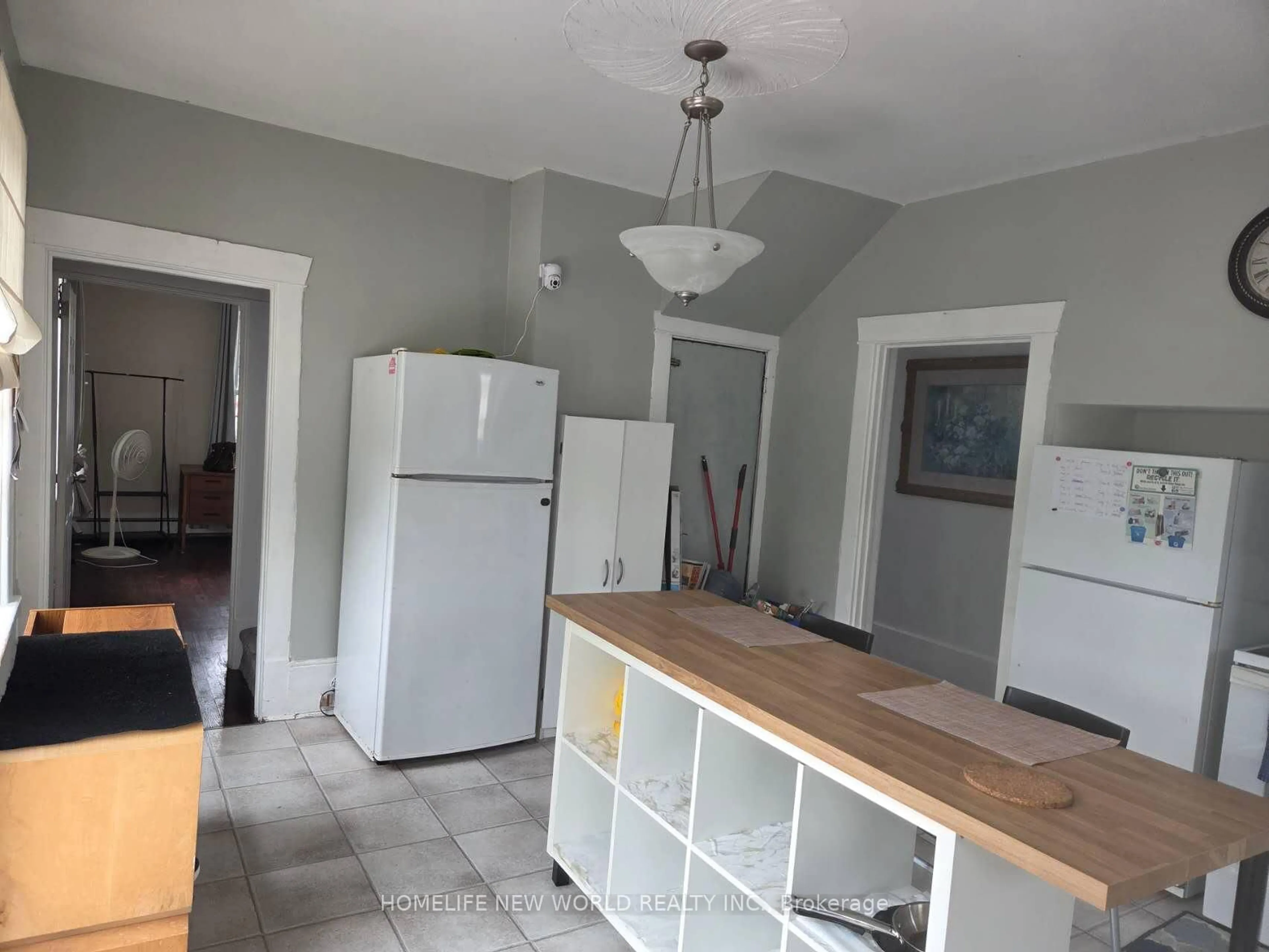 Unknown for 19 Flindall St, Quinte West Ontario K8V 3E2