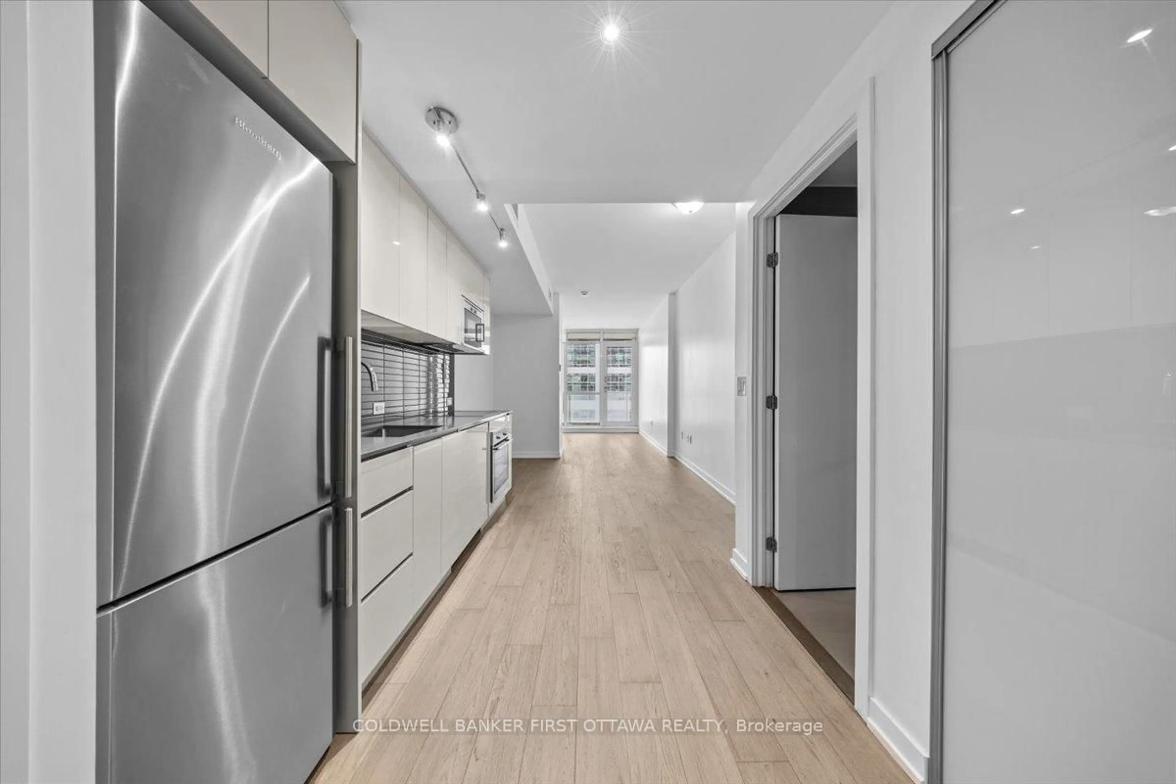 Unknown for 199 SLATER St #906, Ottawa Ontario K1P 0C8