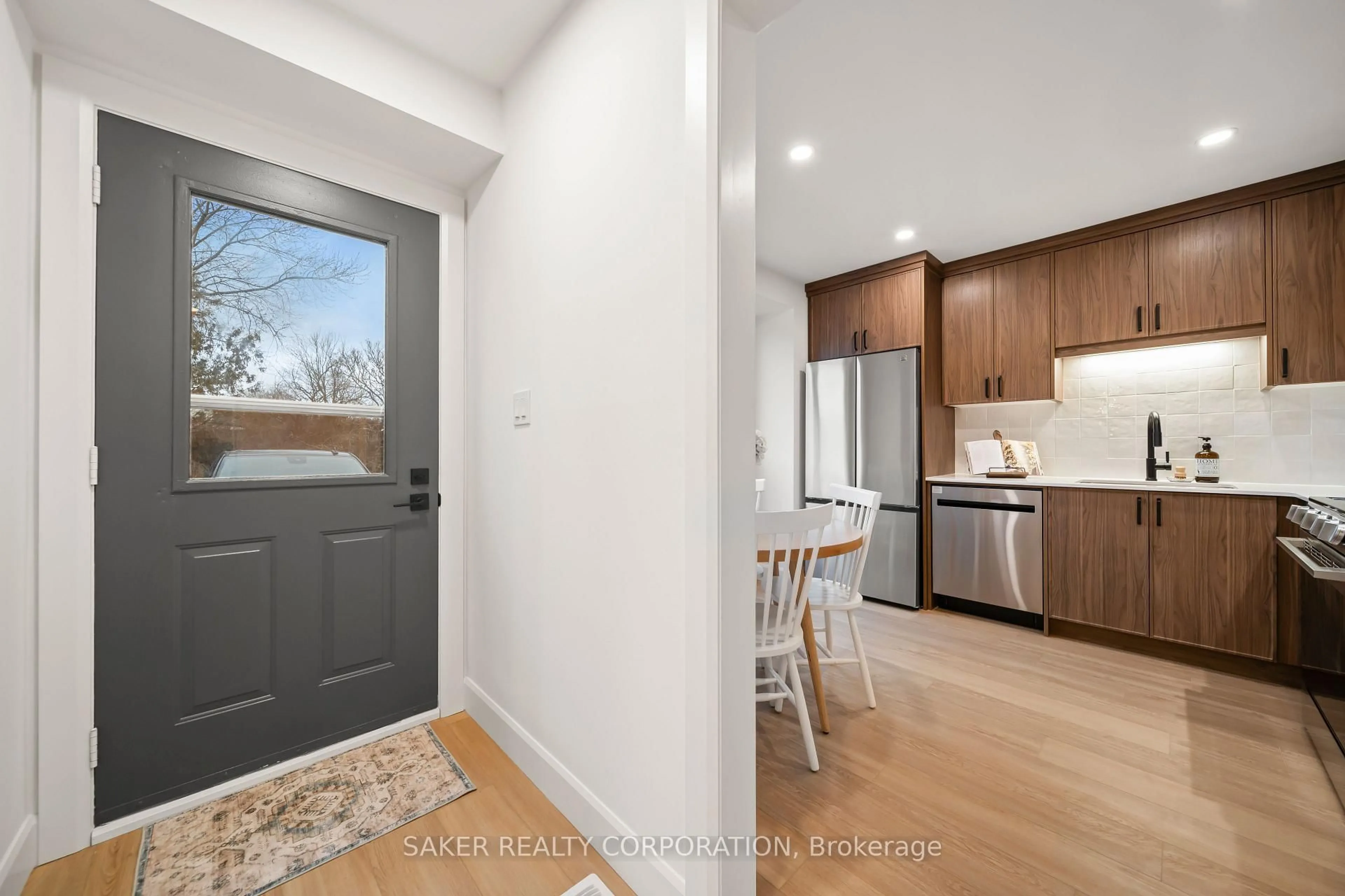 Open concept kitchen, unknown for 135 Belmont Dr #17, London South Ontario N6J 4J3