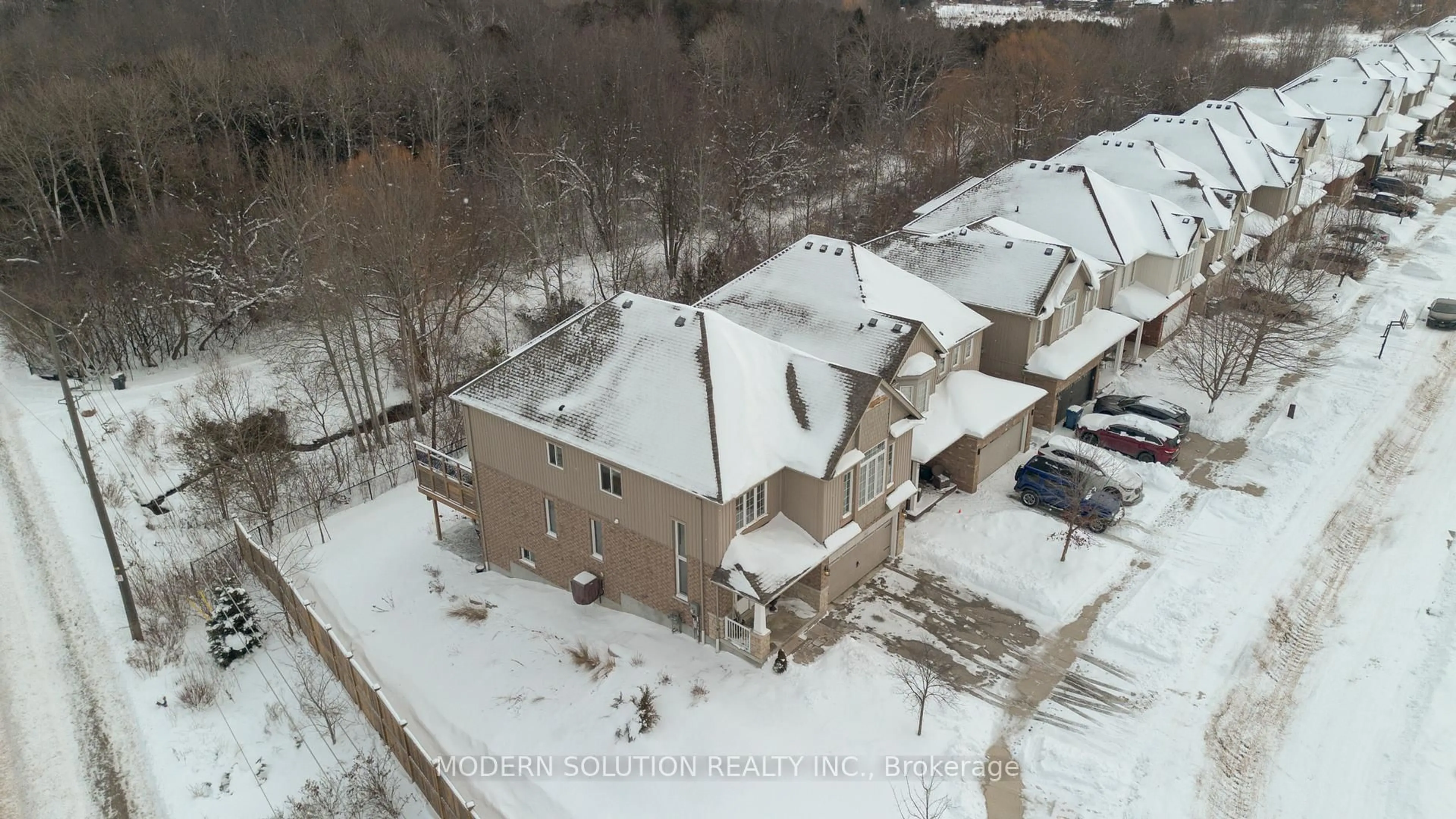 A pic from outside/outdoor area/front of a property/back of a property/a pic from drone, building for 99 Creighton Ave, Guelph Ontario N1E 0H8