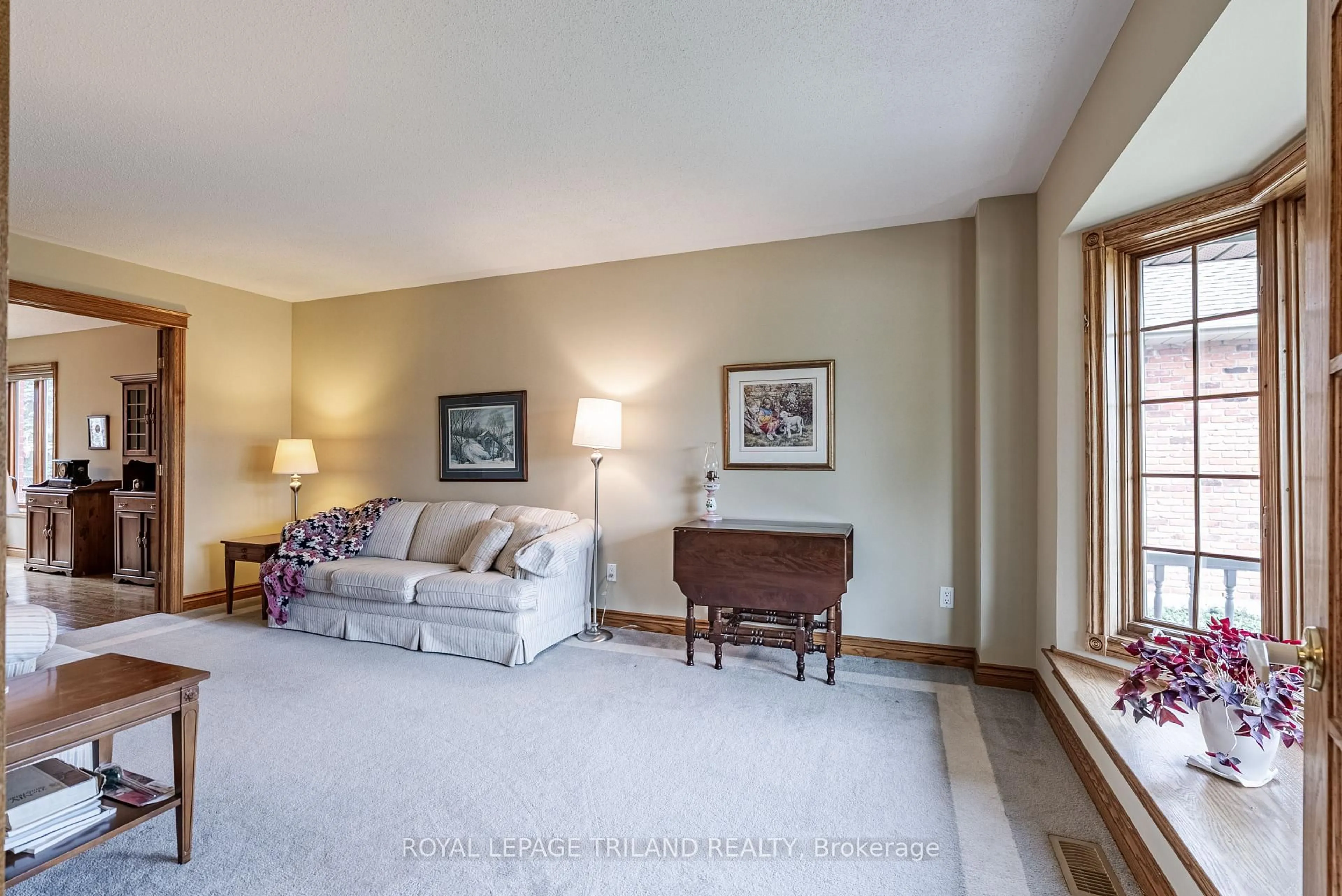 Living room with furniture, unknown for 47 Manley Dr, Thames Centre Ontario N0L 1G3