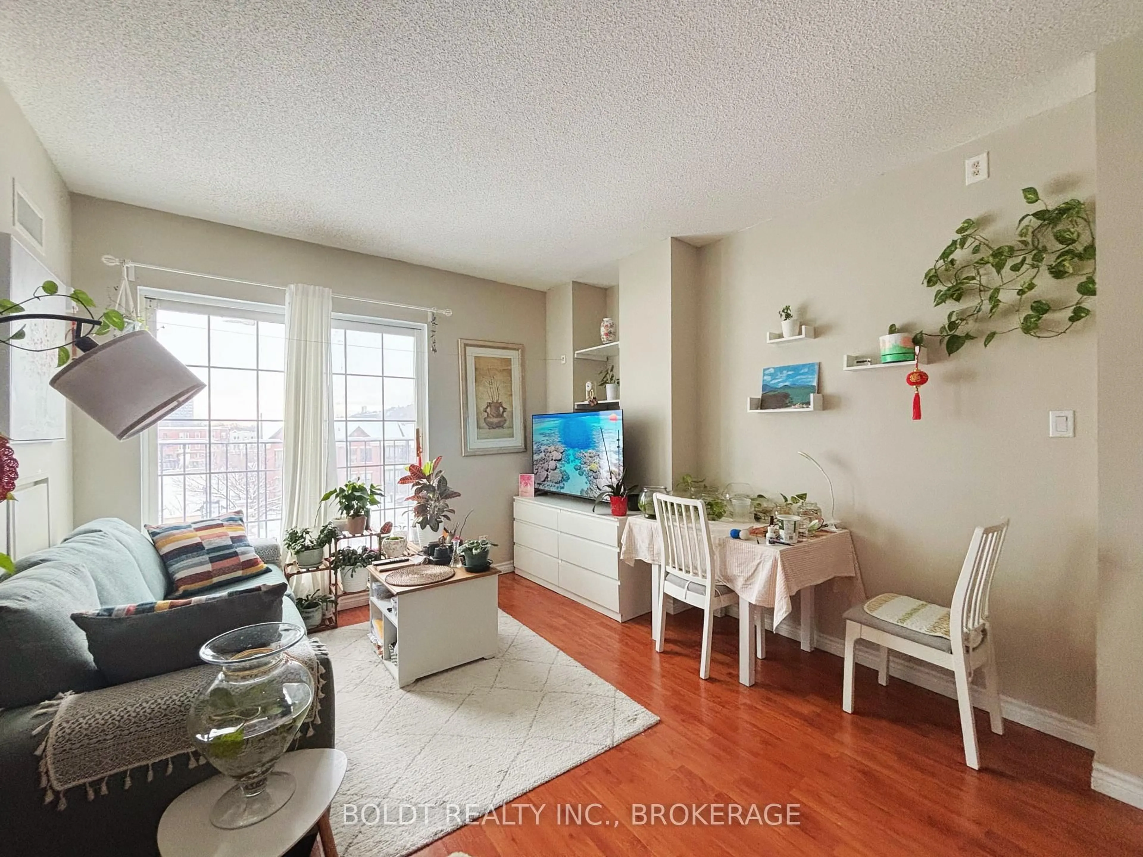 Living room with furniture, unknown for 135 James St S 304 St, Hamilton Ontario L8P 2Z6