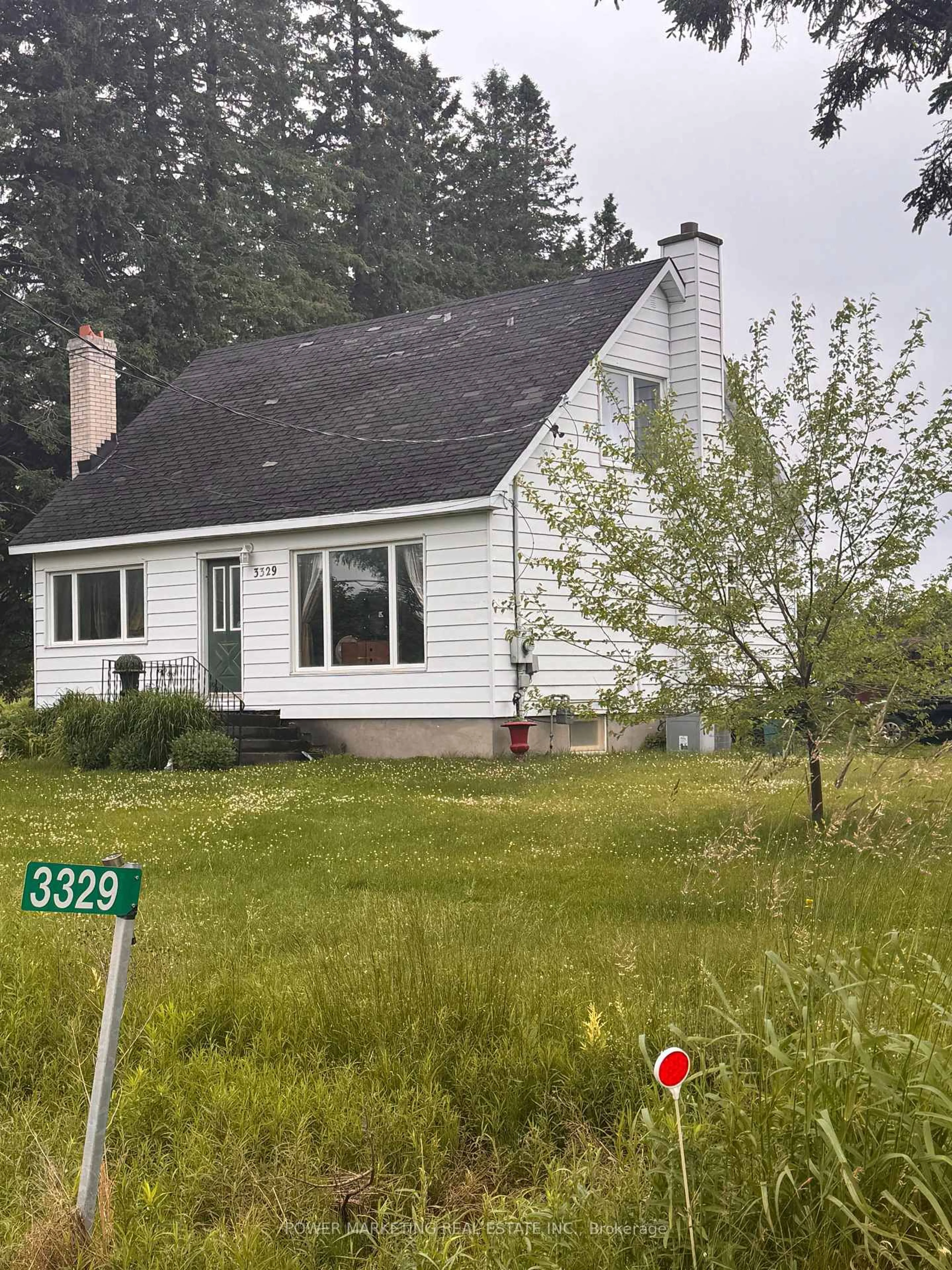 Home with vinyl exterior material, street for 3329 Navan Rd, Ottawa Ontario K1W 0K7