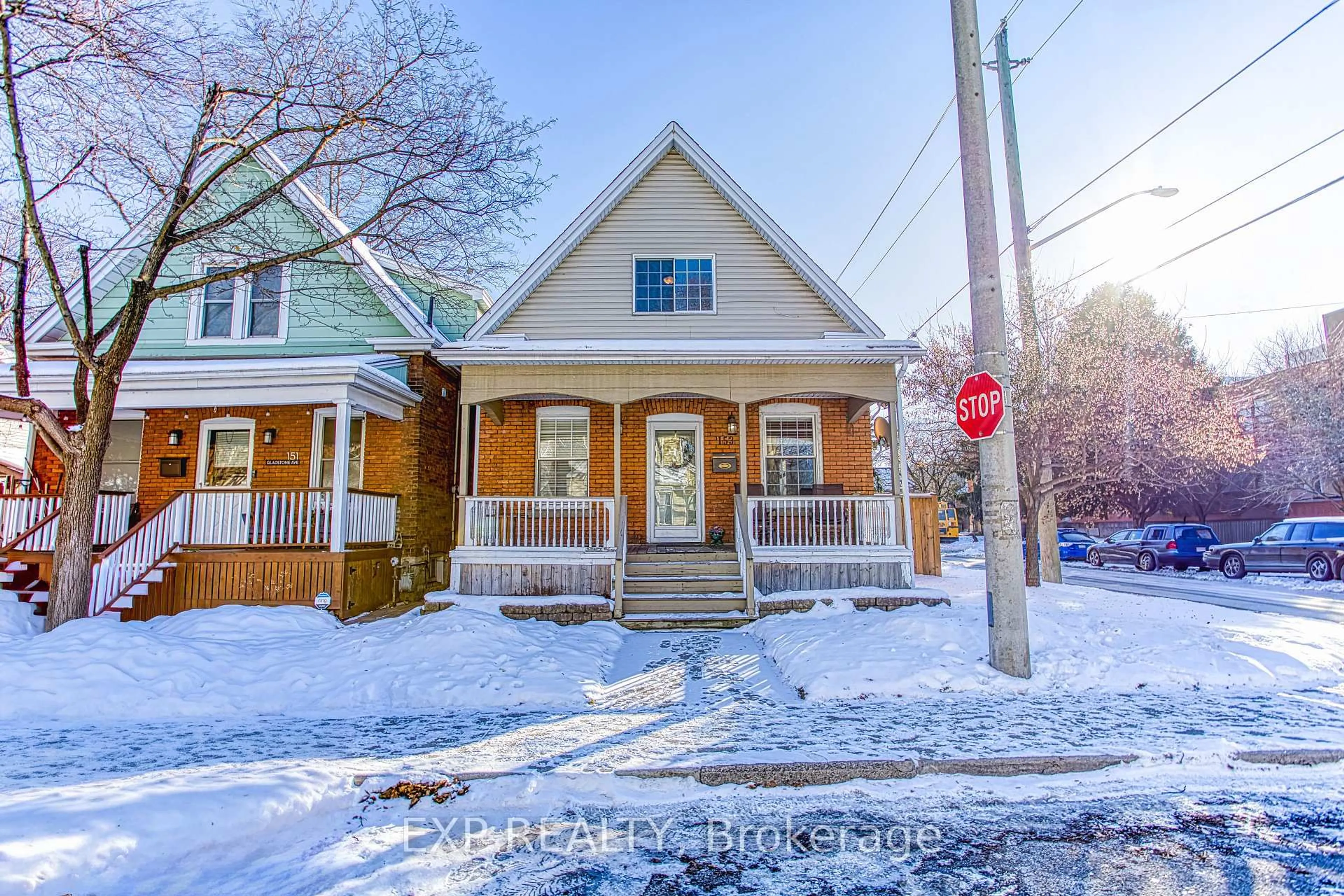 Home with brick exterior material, street for 153 Gladstone Ave, Hamilton Ontario L8M 2H8