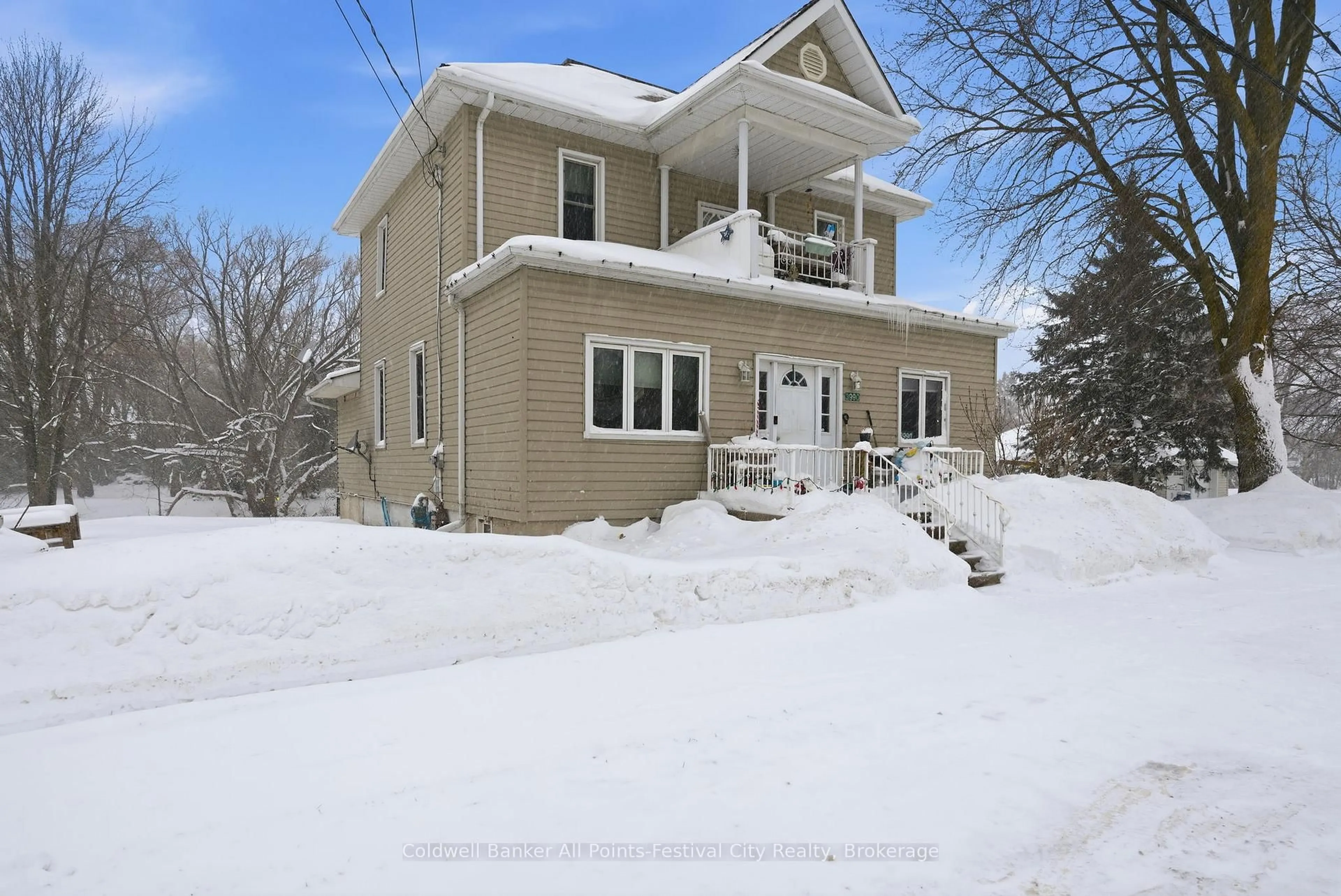 A pic from outside/outdoor area/front of a property/back of a property/a pic from drone, street for 3990 Perth Road 180, West Perth Ontario N0K 1E0