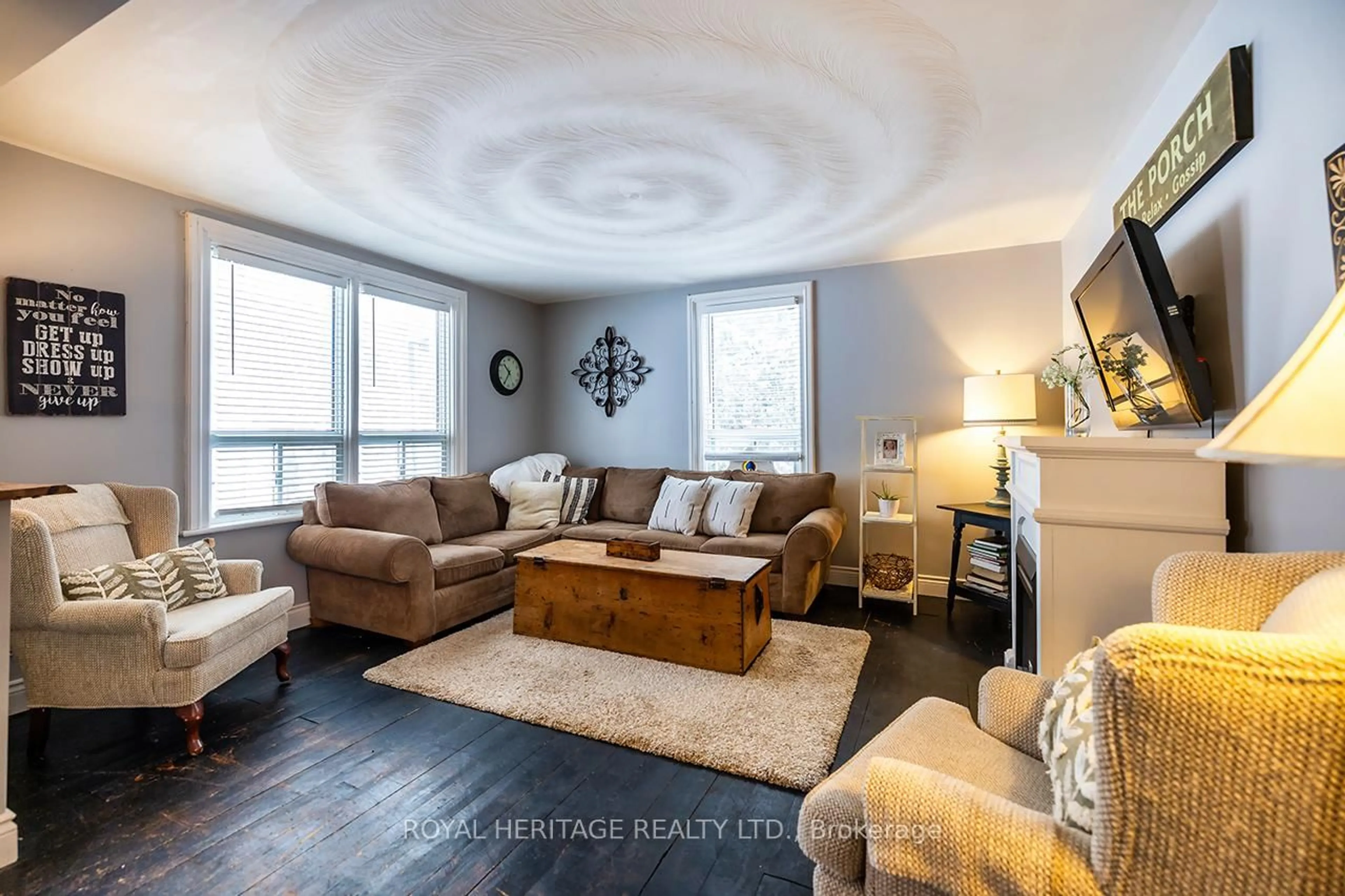 Living room with furniture, unknown for 1748 Carmel 2nd Line, Cavan Monaghan Ontario L0A 1G0