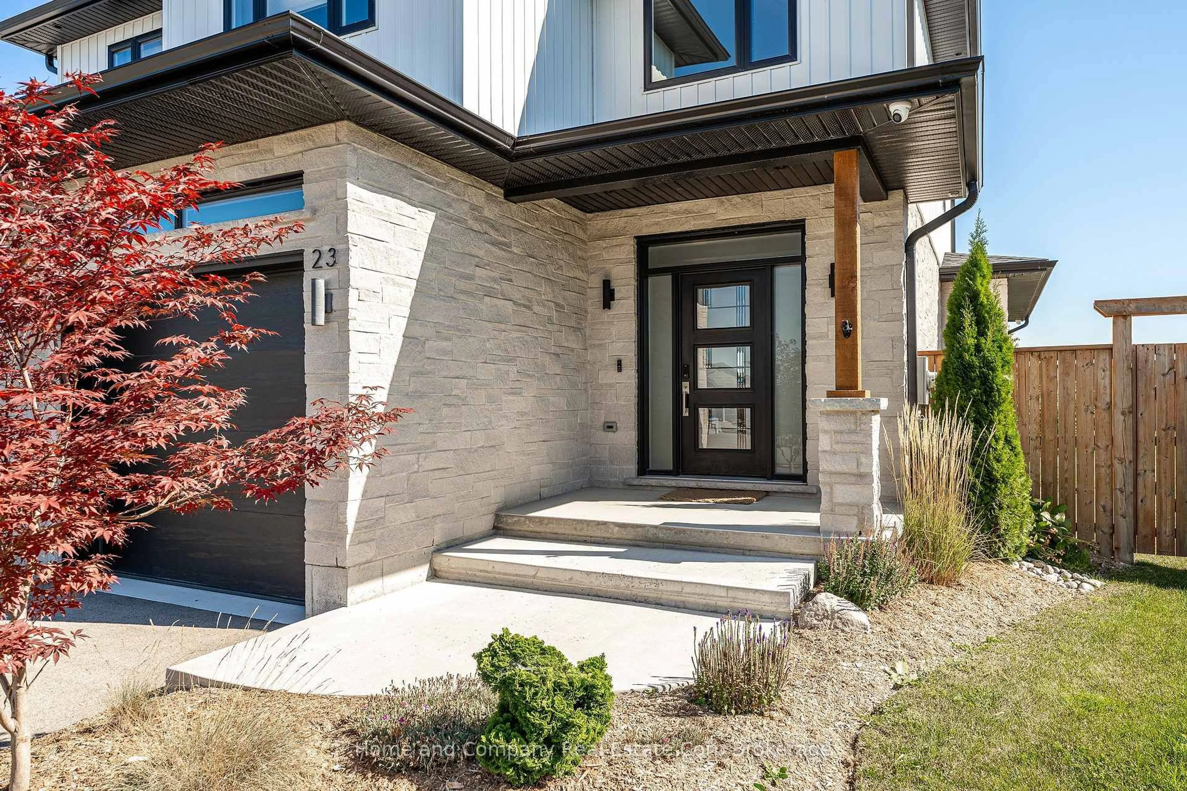 Home with brick exterior material, street for 23 Hawthorn Crt, St. Marys Ontario N4X 0B9