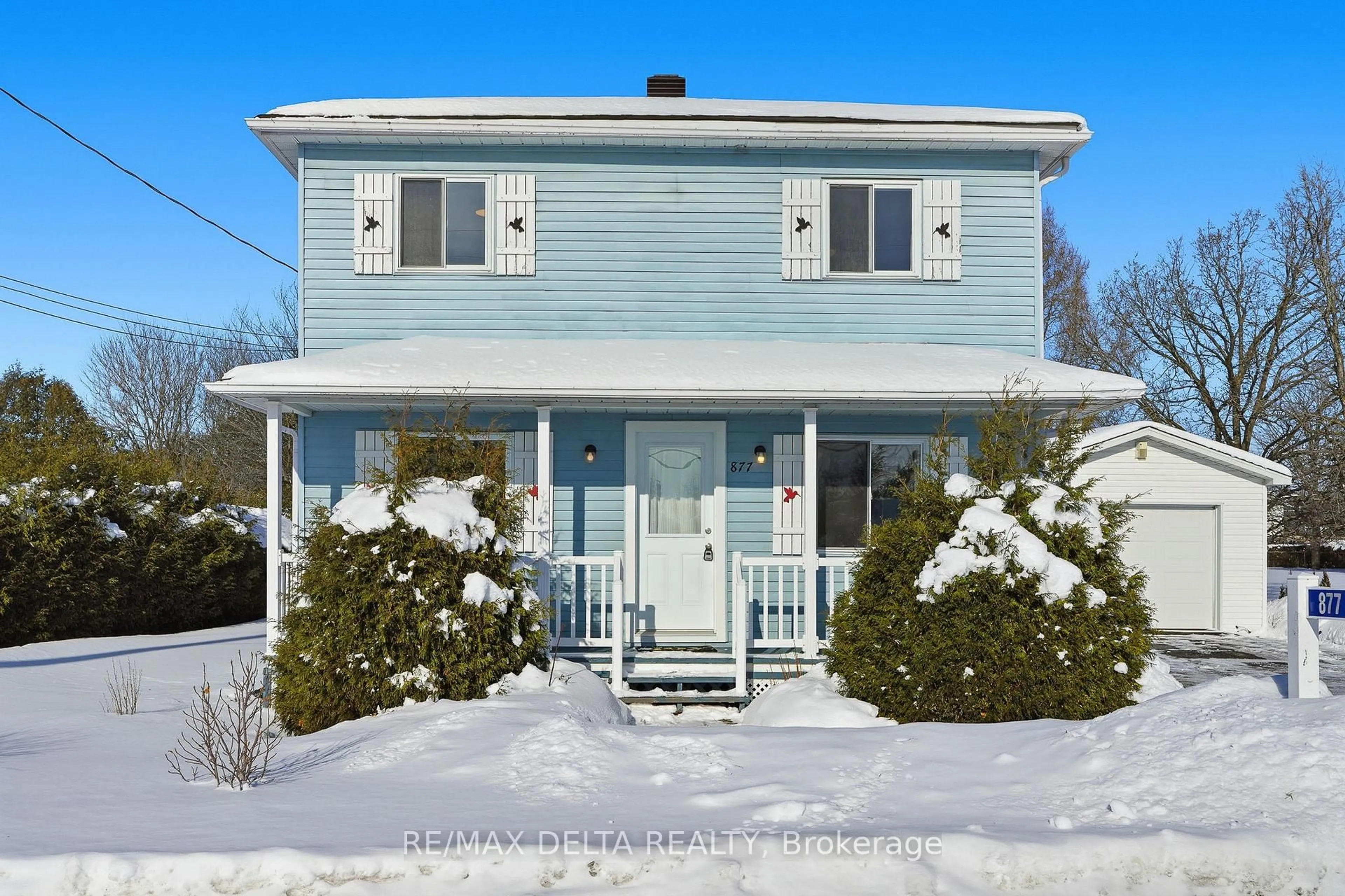 Home with vinyl exterior material, street for 877 Lacroix Rd, Clarence-Rockland Ontario K0A 2A0
