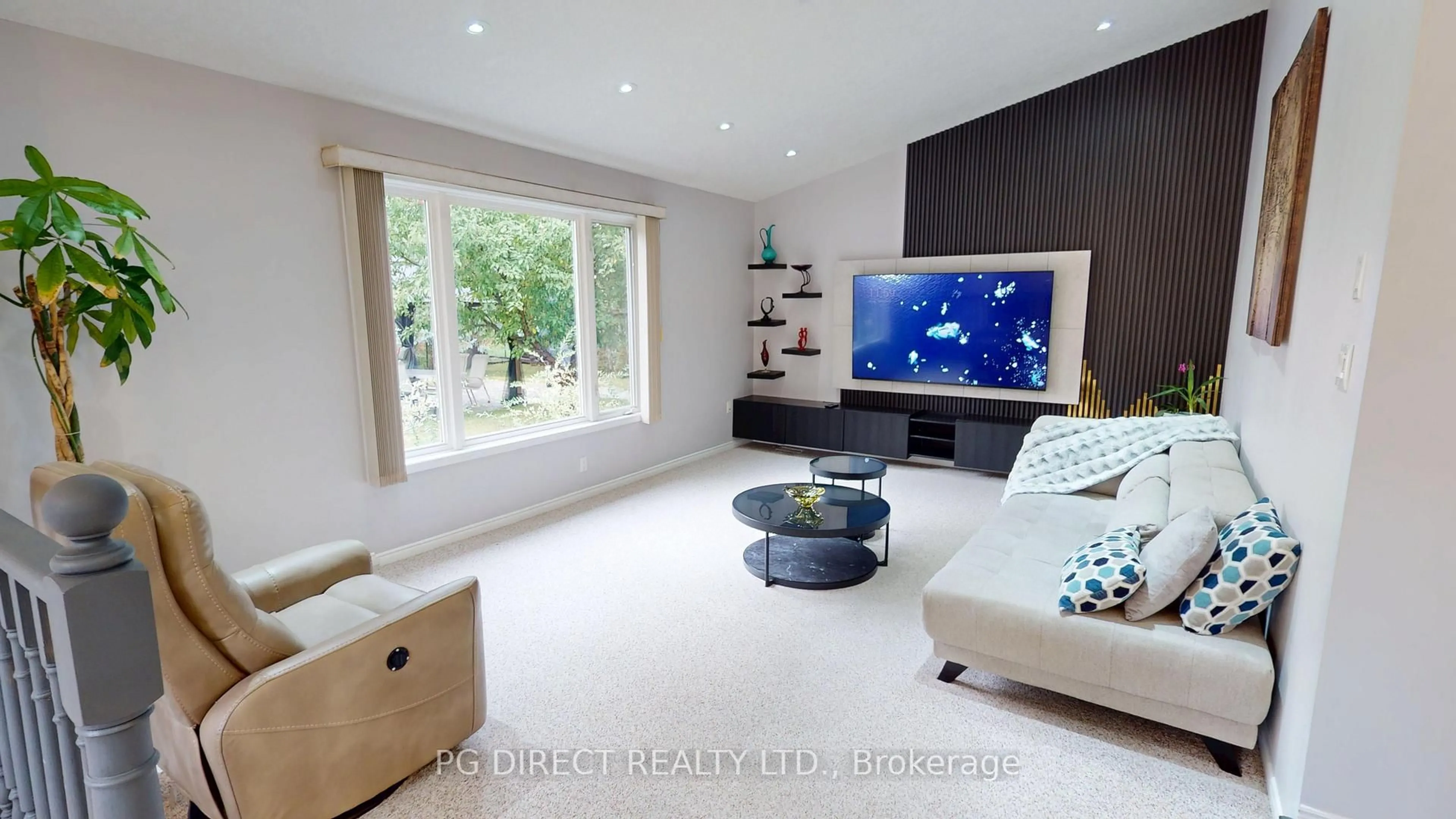 Home theater for 32 Elsley Crt, Guelph Ontario N1C 1C8