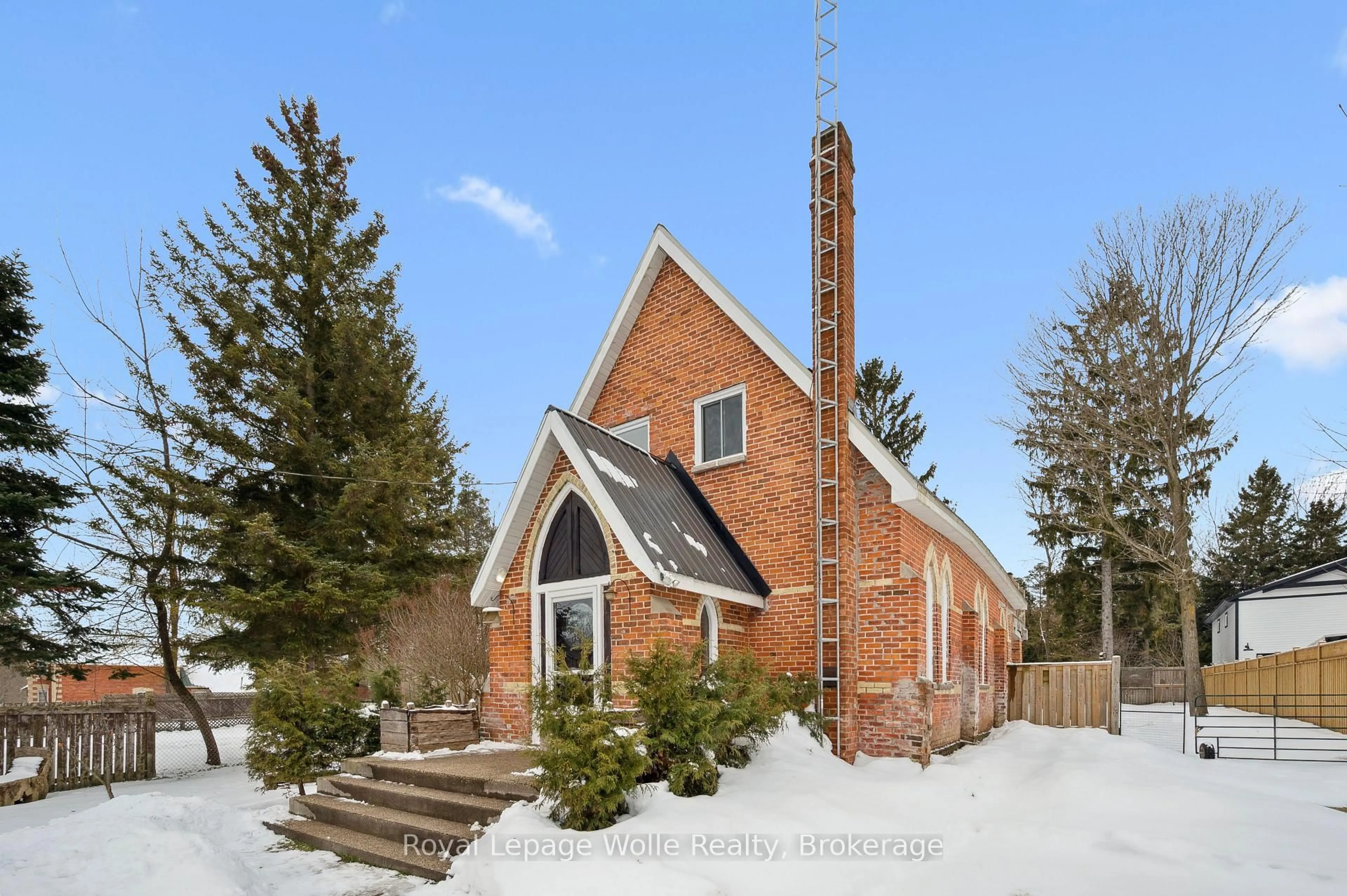 Home with brick exterior material, street for 8946 Wellington Road 16, Wellington North Ontario N0G 2E0