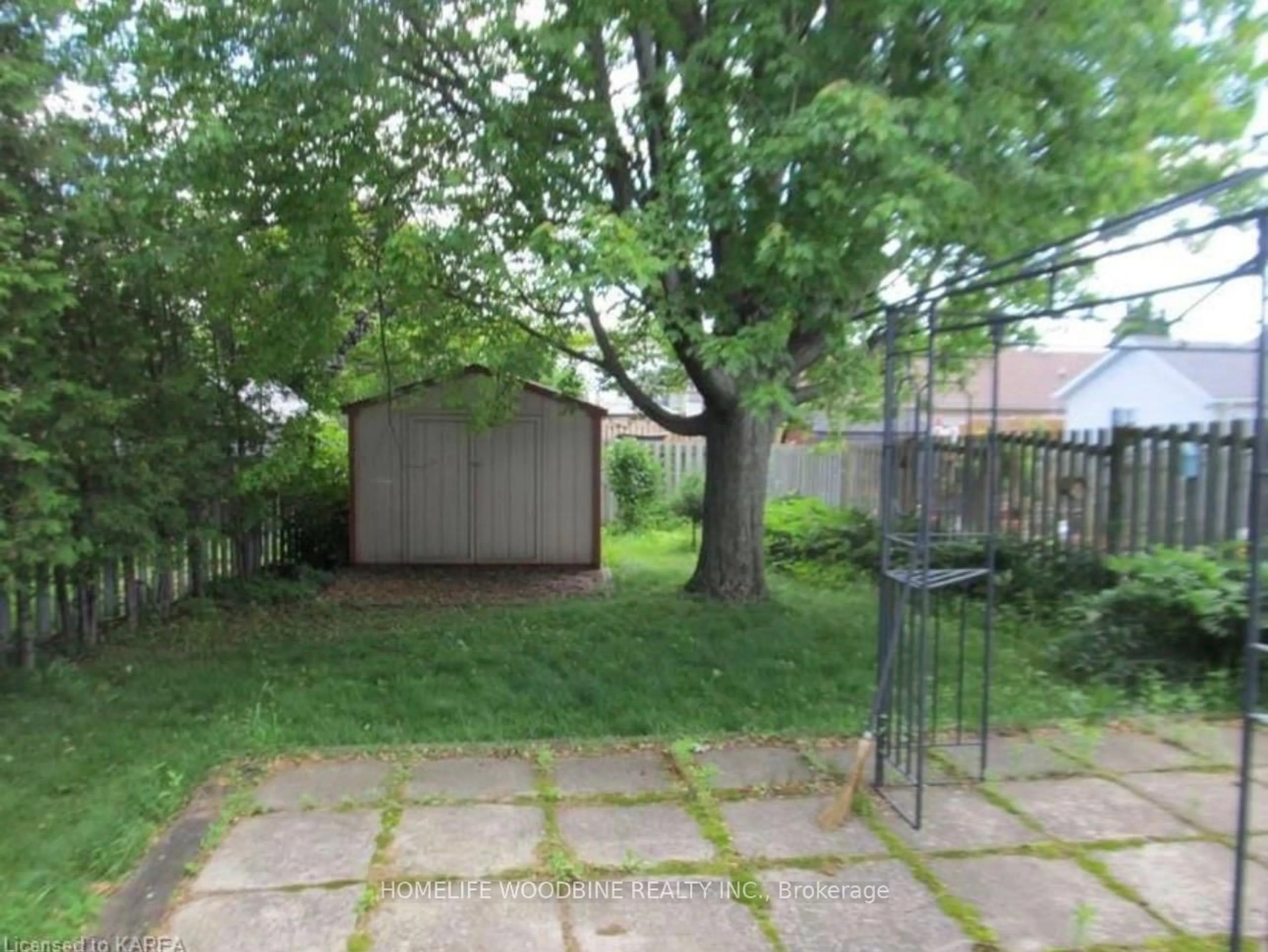 Patio, street for 602 Tanner Dr, Kingston Ontario K7M 8Y1