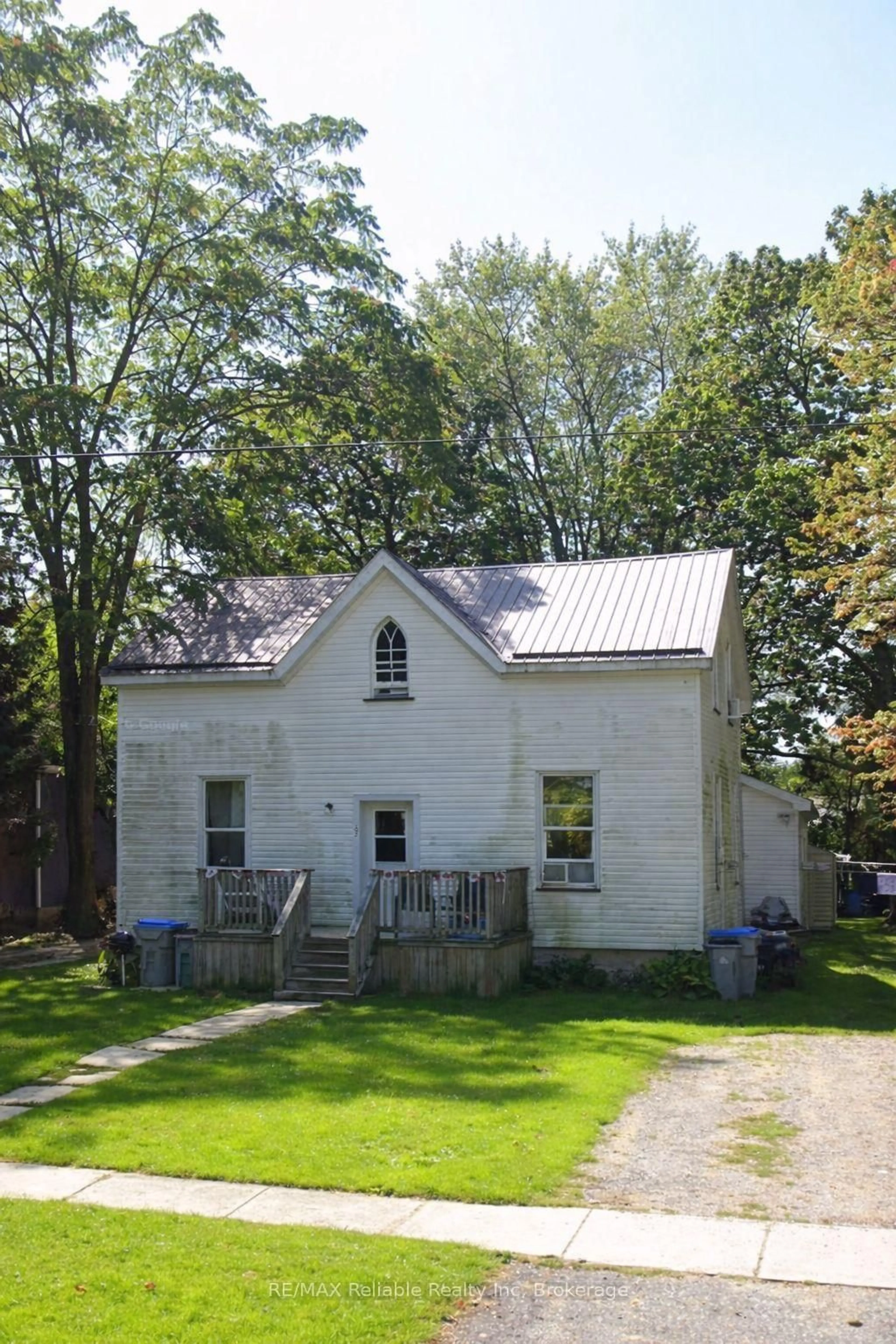 Shed for 67 Railway St, Huron East Ontario N0K 1W0