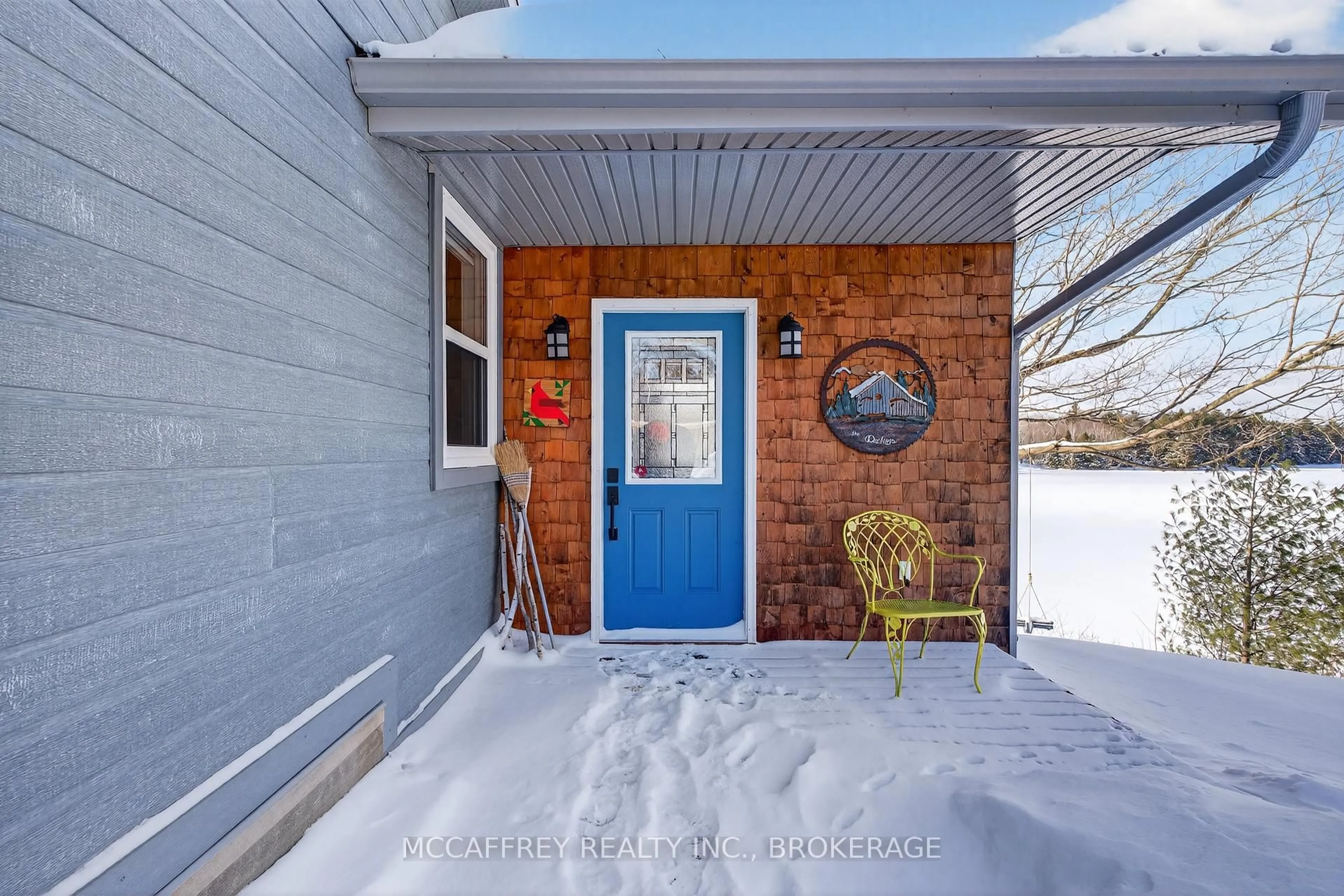 Indoor entryway for 10139D Road 38, Parham Ontario K0H 2K0