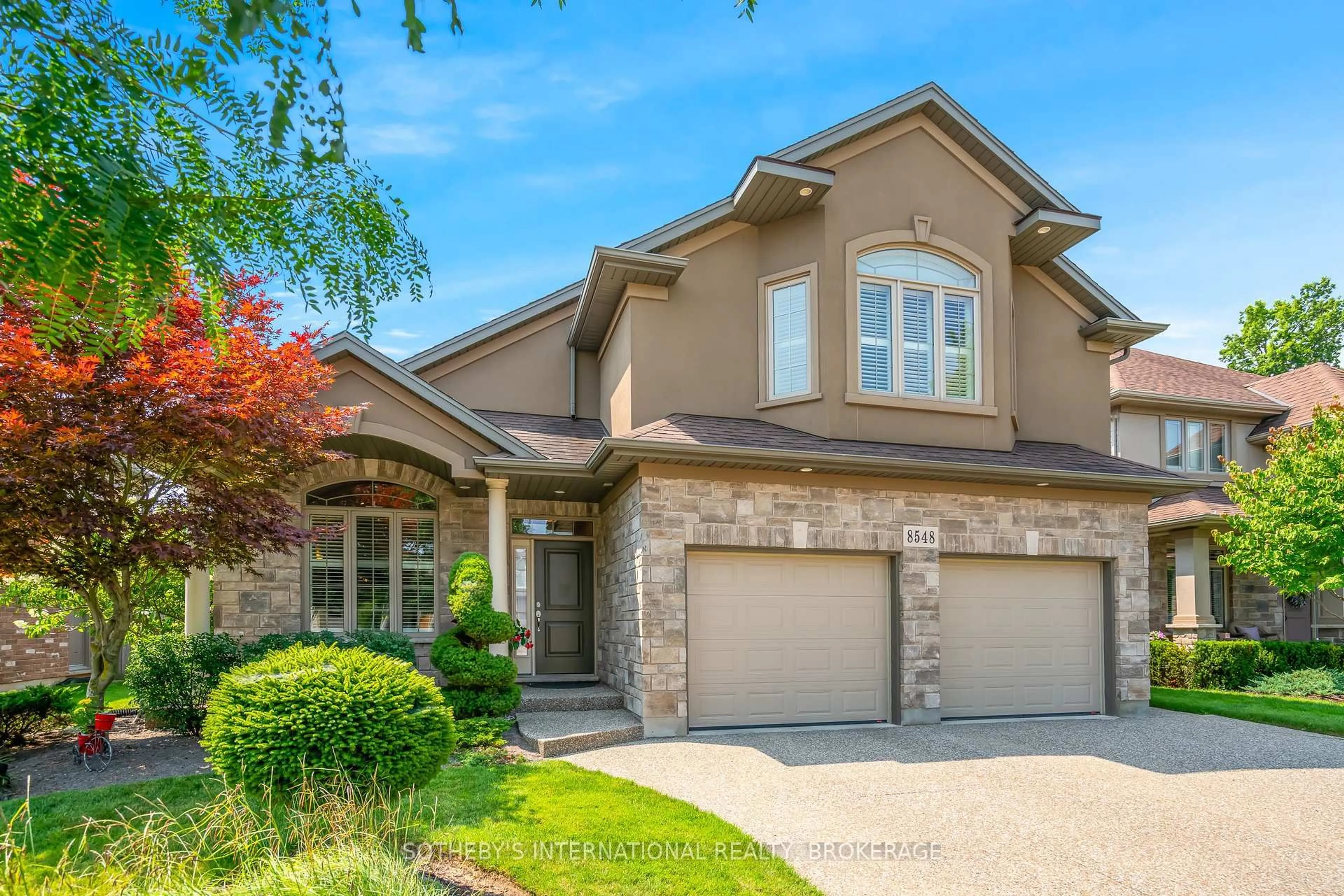 Home with brick exterior material, street for 8548 Forestview Blvd, Niagara Falls Ontario L2H 0B2