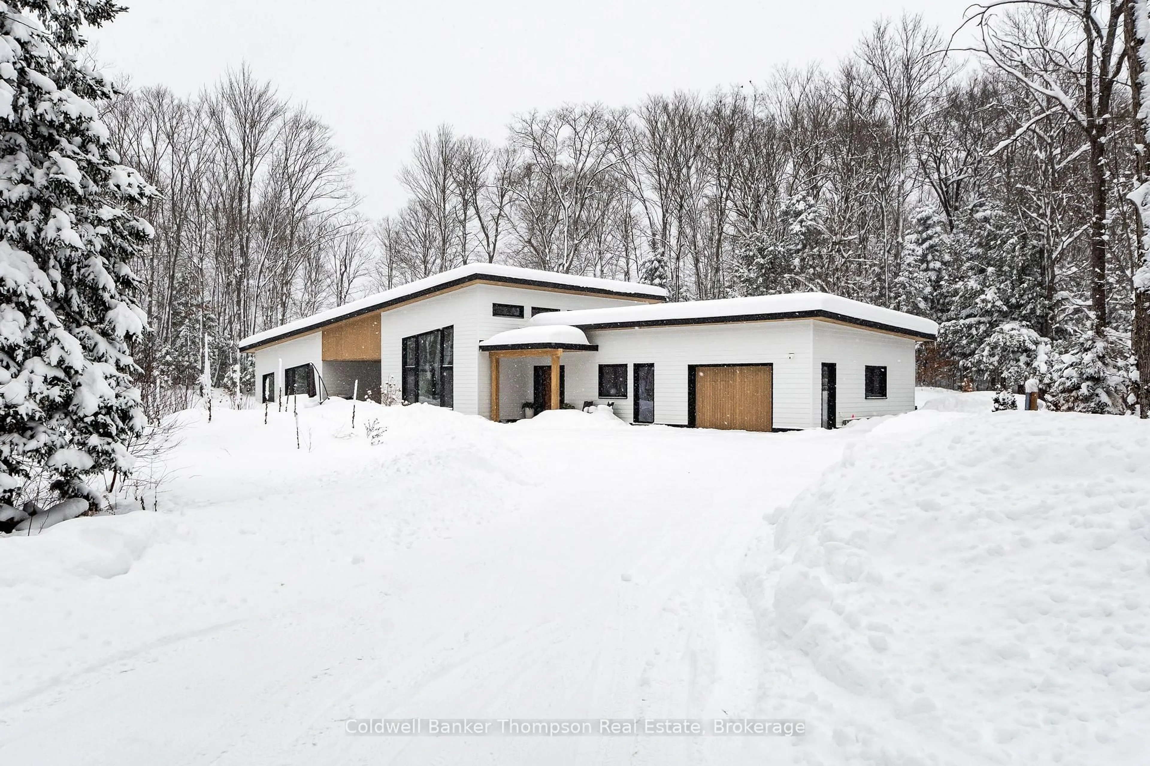 Unknown for 753 Williamsport Rd, Huntsville Ontario P1H 2J4