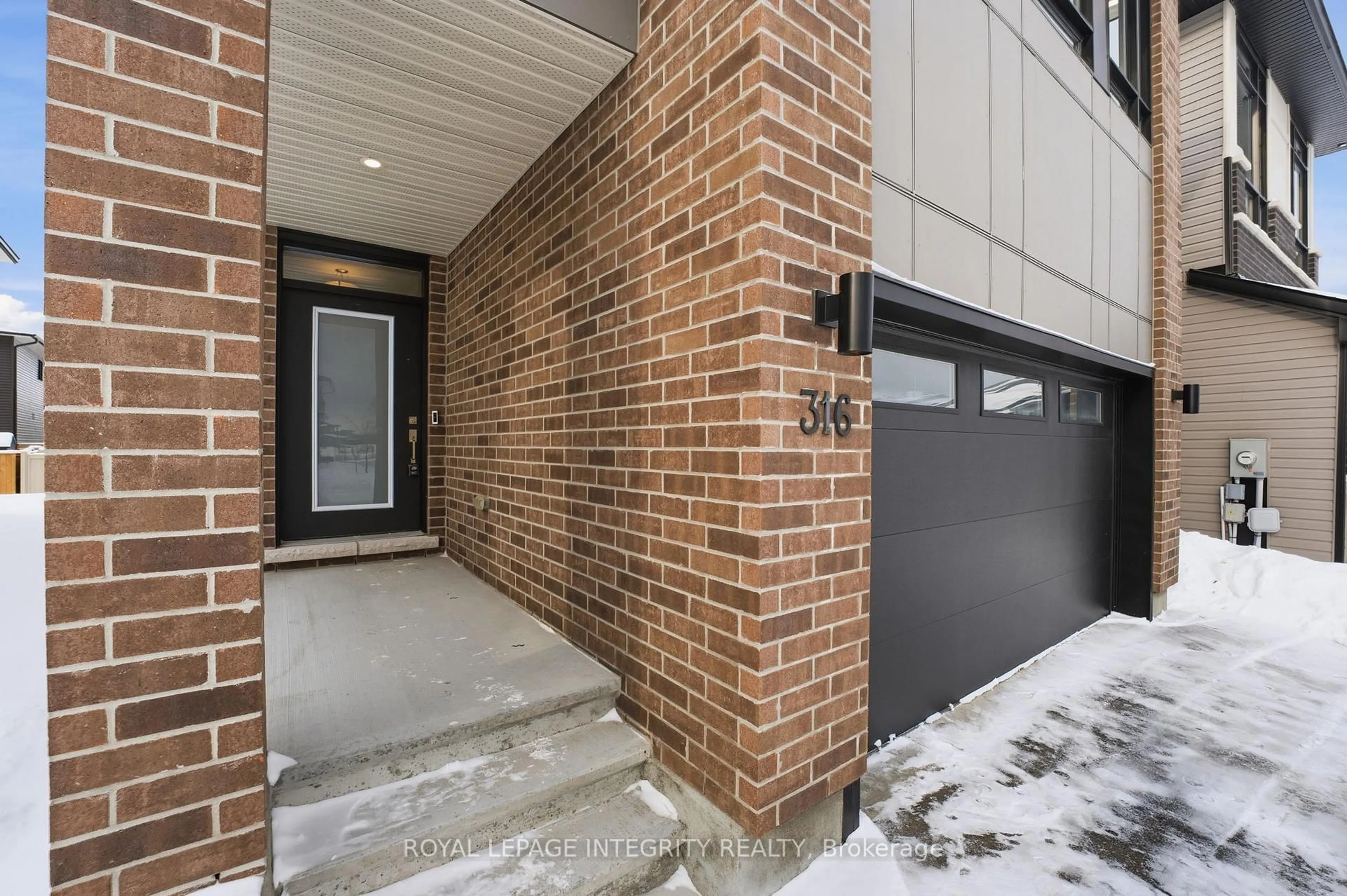 Unknown for 316 Whitham Cres, North Grenville Ontario K0G 1J0