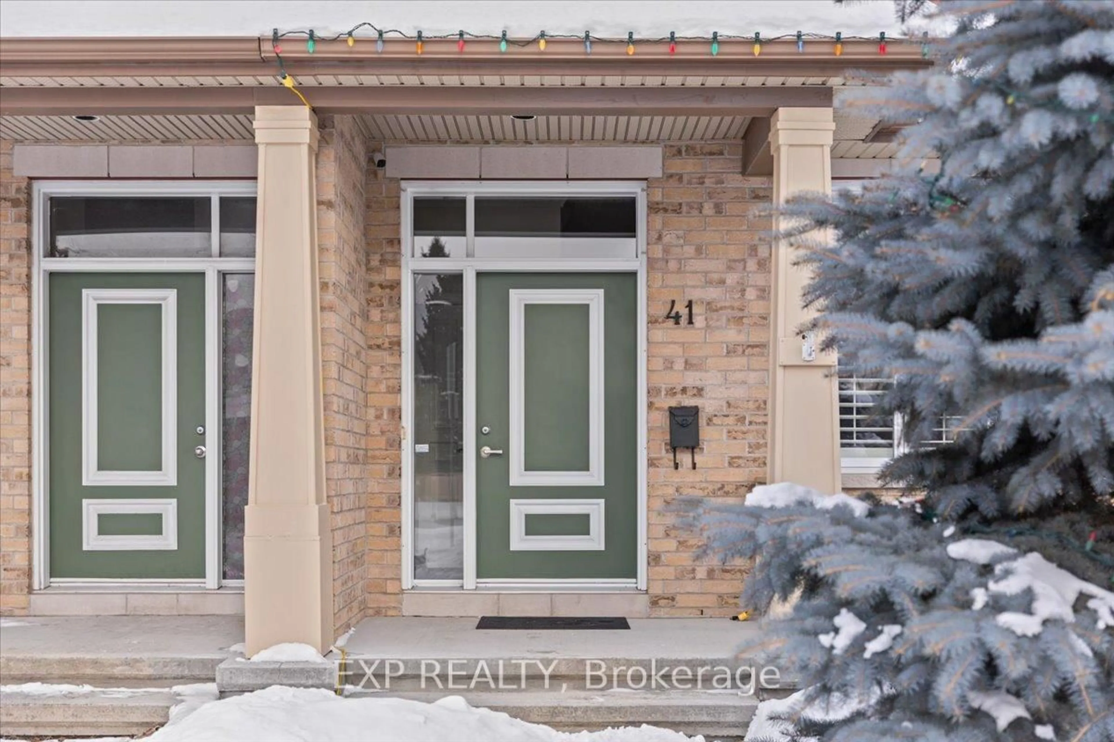 Indoor entryway for 41 Claridge Dr, Ottawa Ontario K2J 5A3