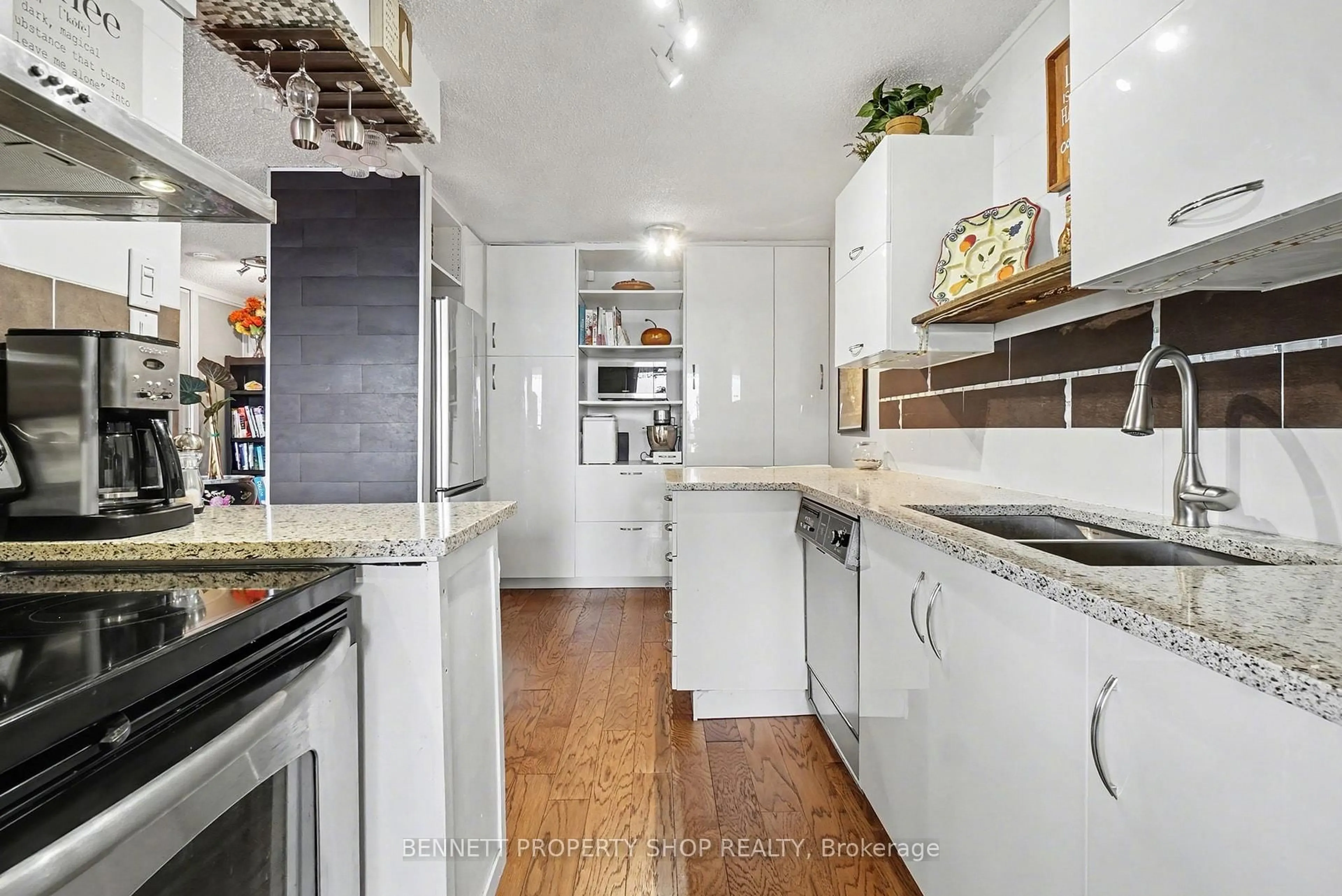 Open concept kitchen, unknown for 505 St Laurent Blvd #1402, Ottawa Ontario K1K 3X4
