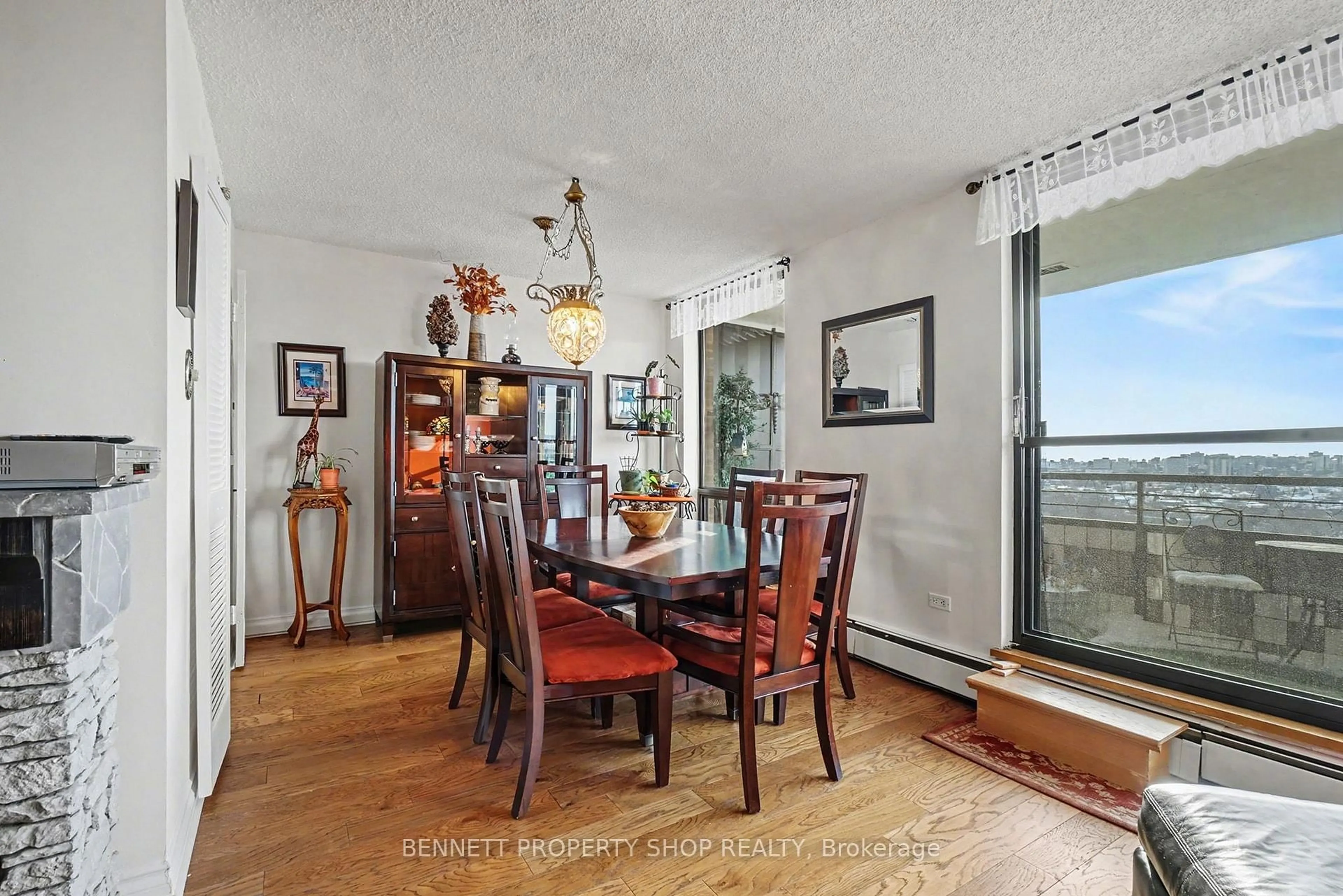 Dining room, unknown for 505 St Laurent Blvd #1402, Ottawa Ontario K1K 3X4