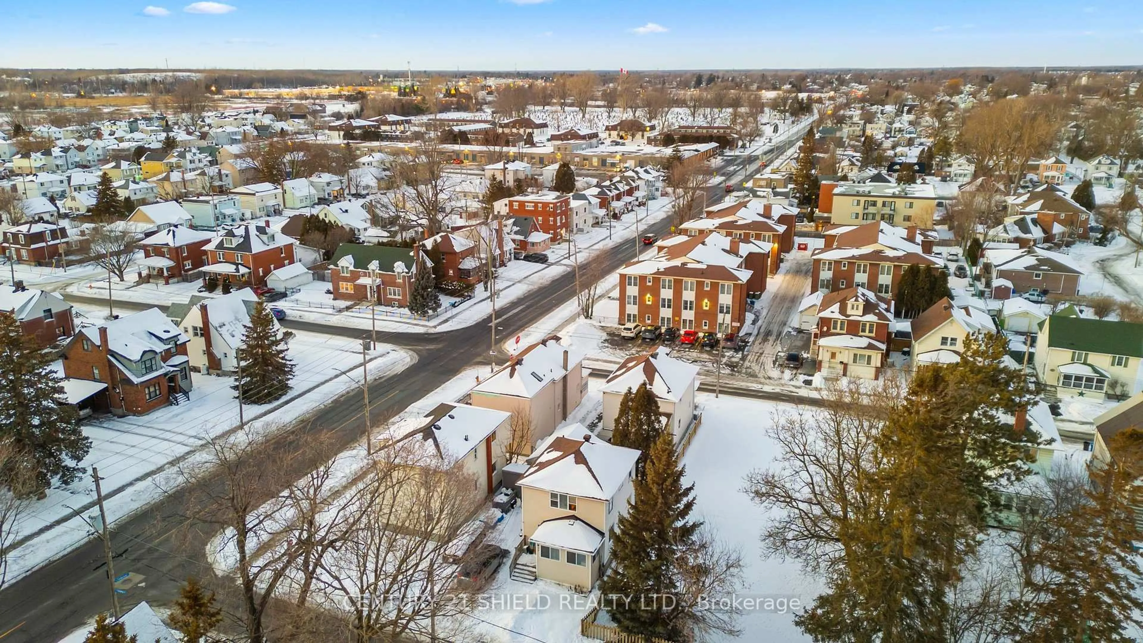 A pic from outside/outdoor area/front of a property/back of a property/a pic from drone, city buildings view from balcony for 37 Timothy Ave, Cornwall Ontario K6J 1K4