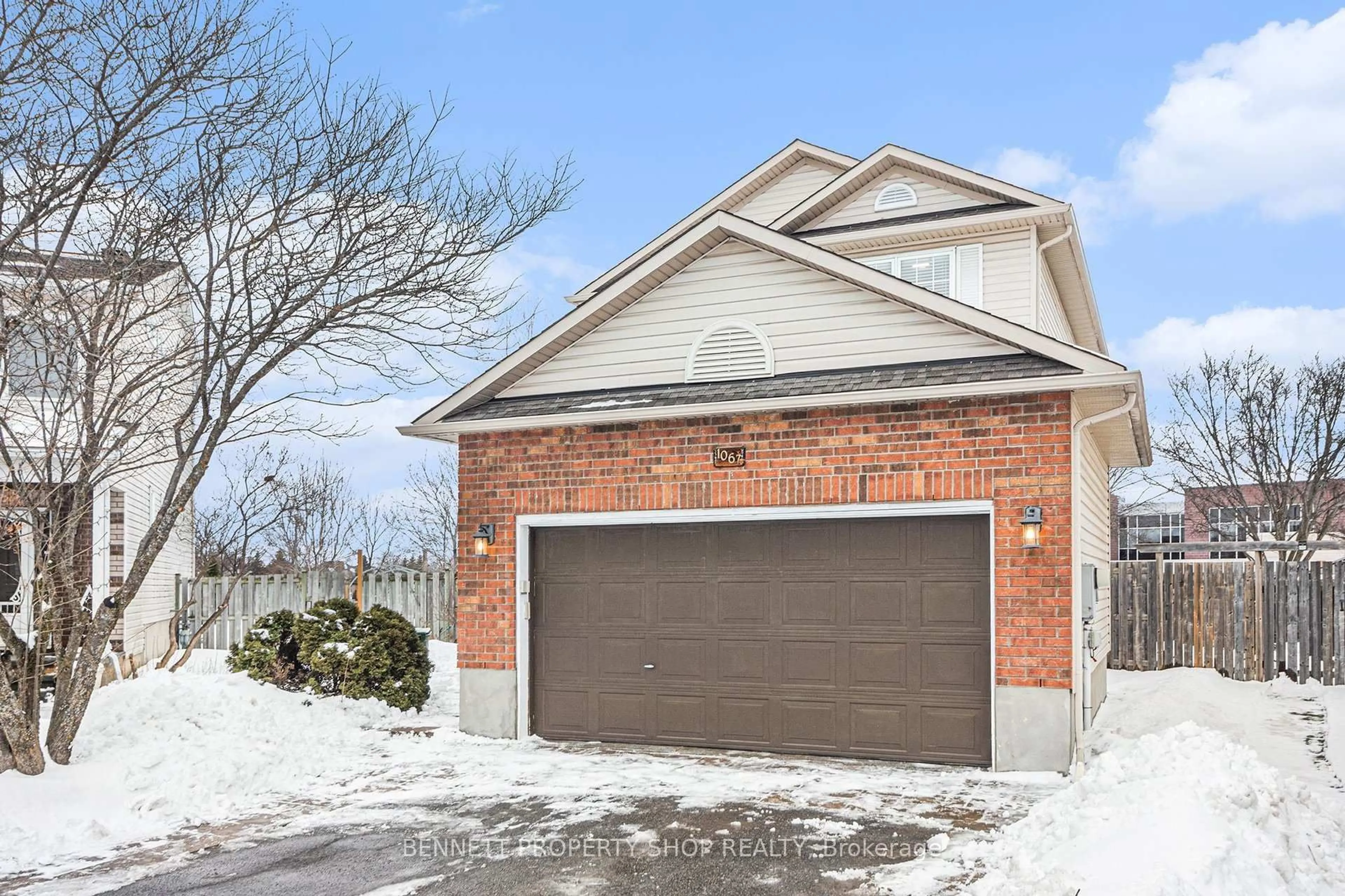 Unknown for 1067 Rocky Harbour Cres, Ottawa Ontario K1V 1V3