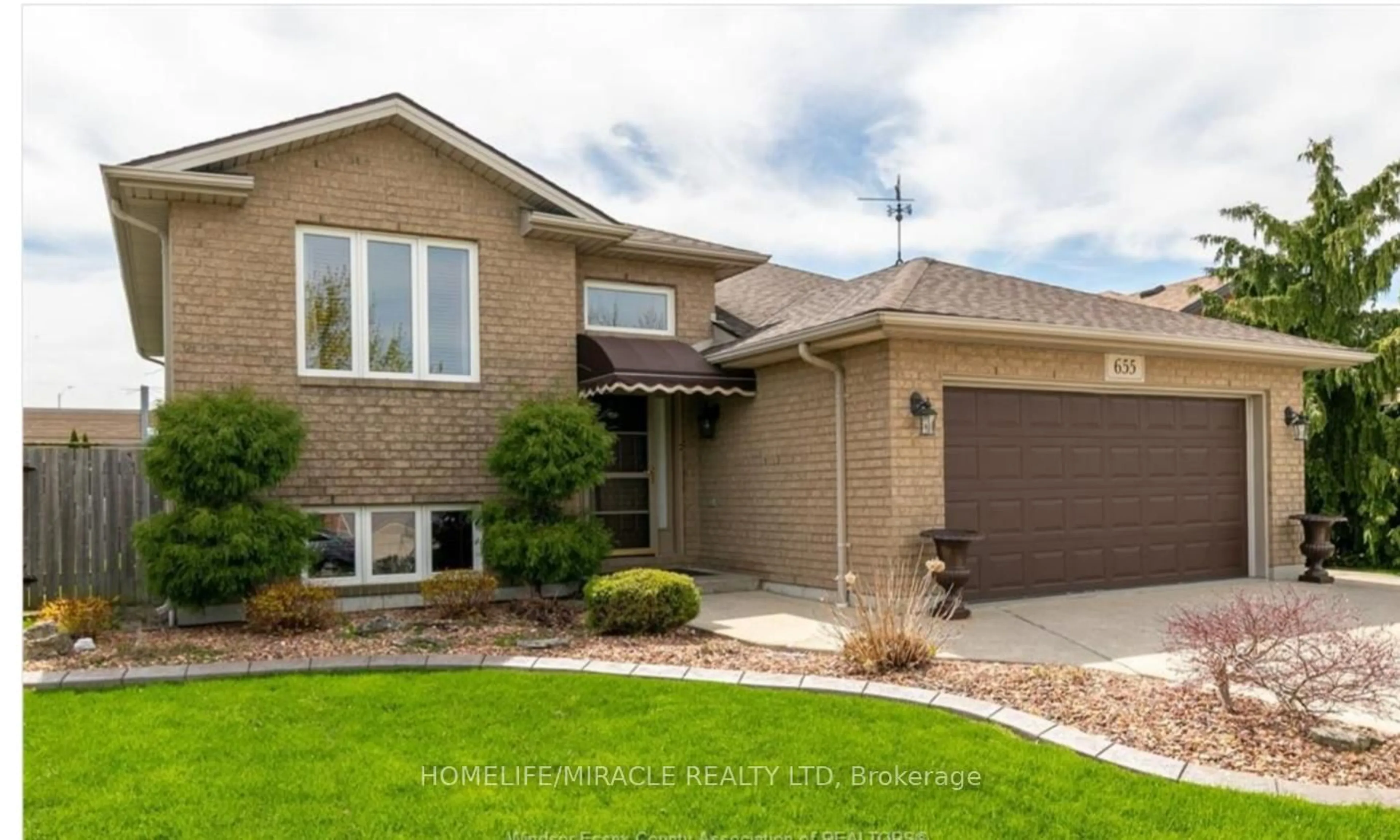 Home with brick exterior material, street for 655 Alpenrose Crt, Windsor Ontario N9G 2X7