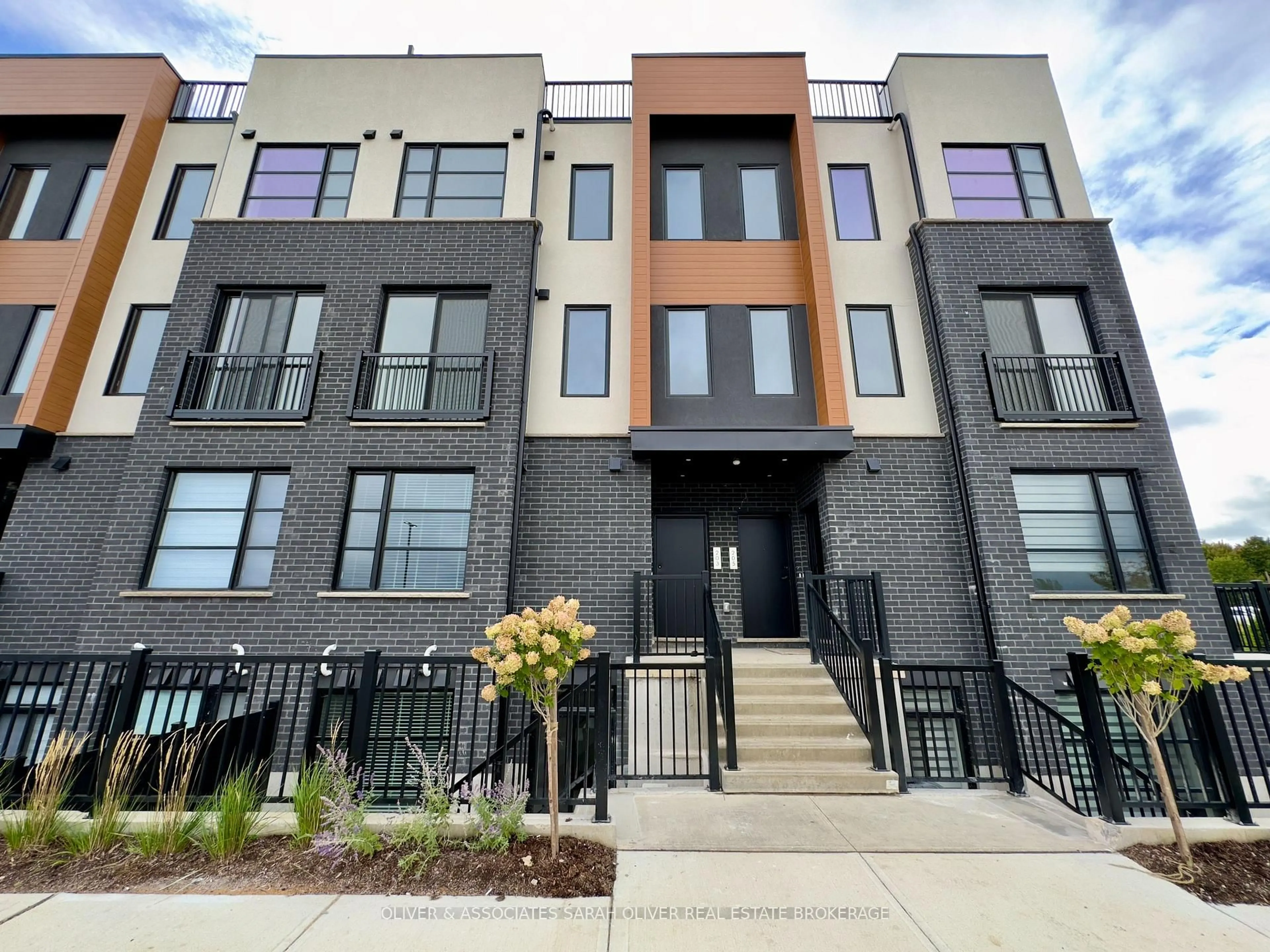 Unknown for 3900 Savoy St #201, London South Ontario N6P 0H9