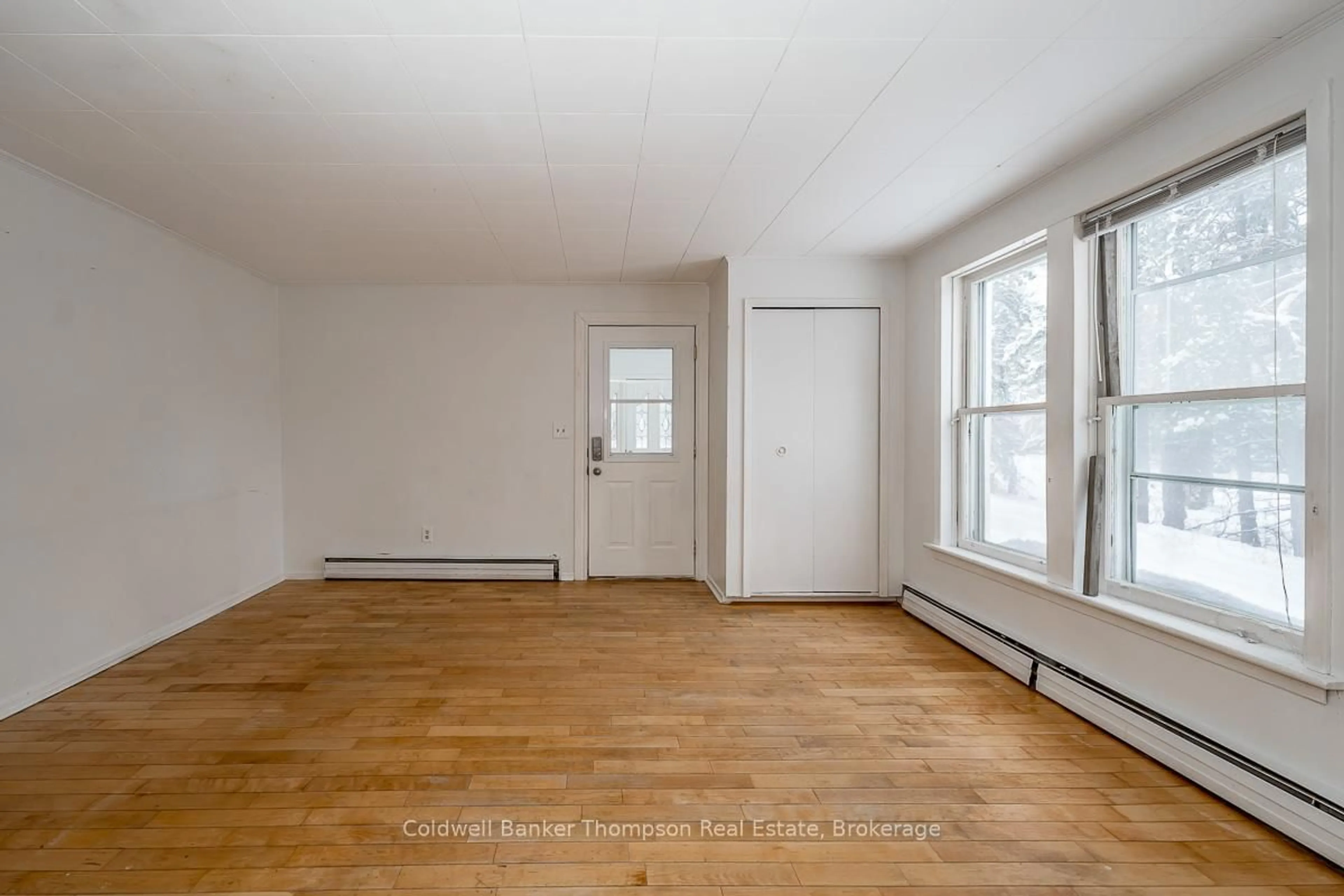 A pic of a room for 145 Front St, Bracebridge Ontario P1L 1J7