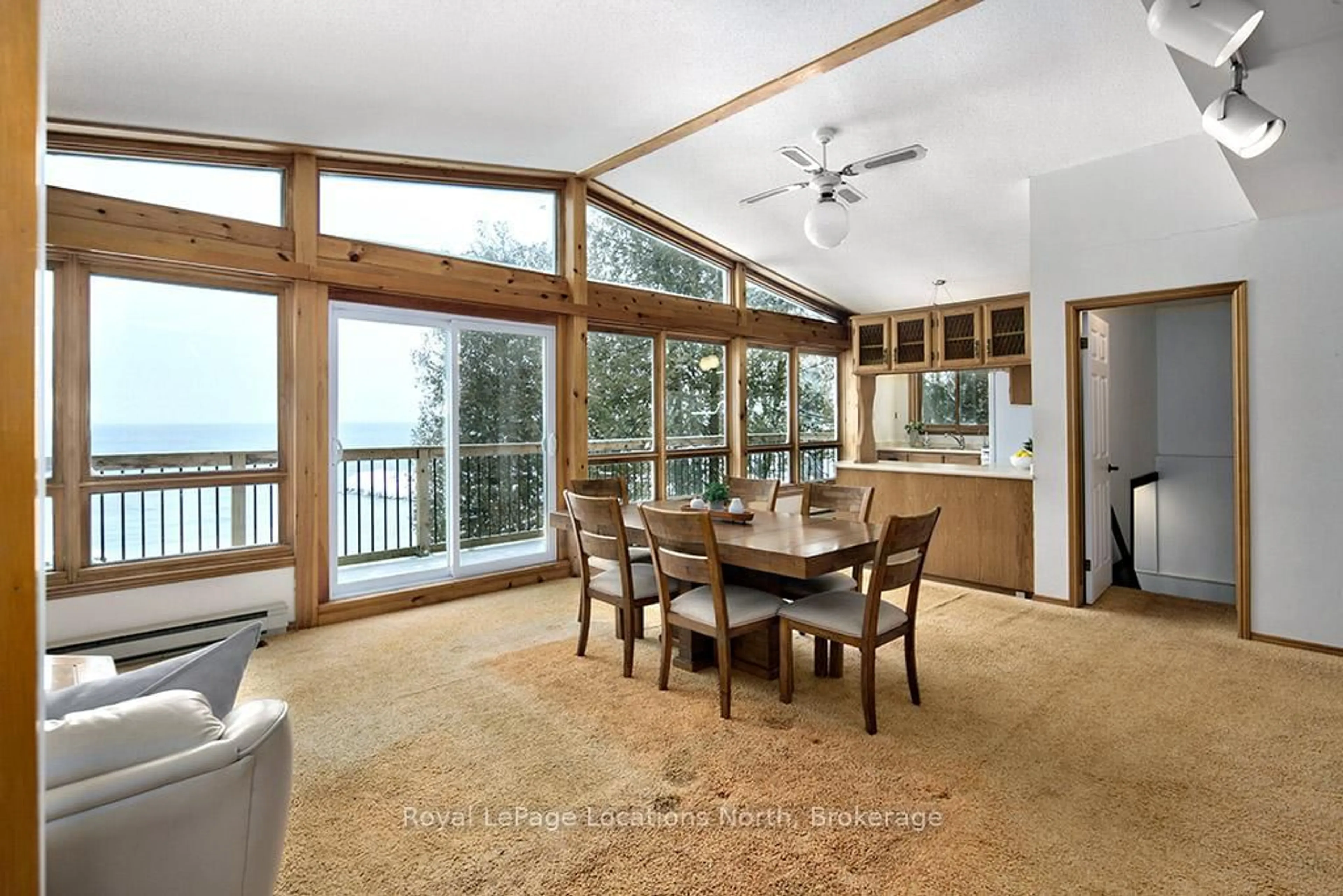 Dining room, wood/laminate floor for 227 Sunset Blvd, Blue Mountains Ontario N0H 2P0