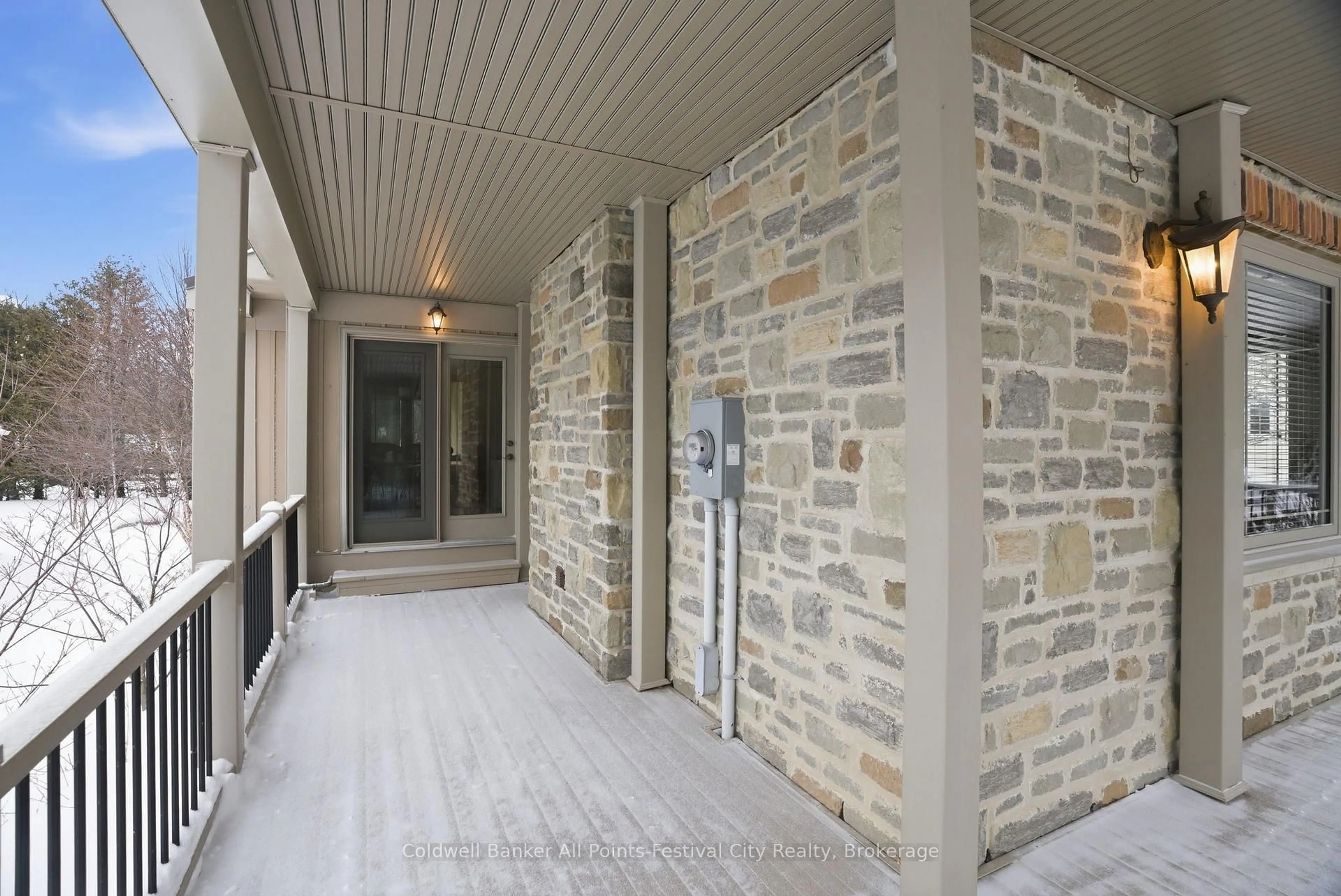 Unknown for 35 Jane St, Bluewater Ontario N0M 1G0