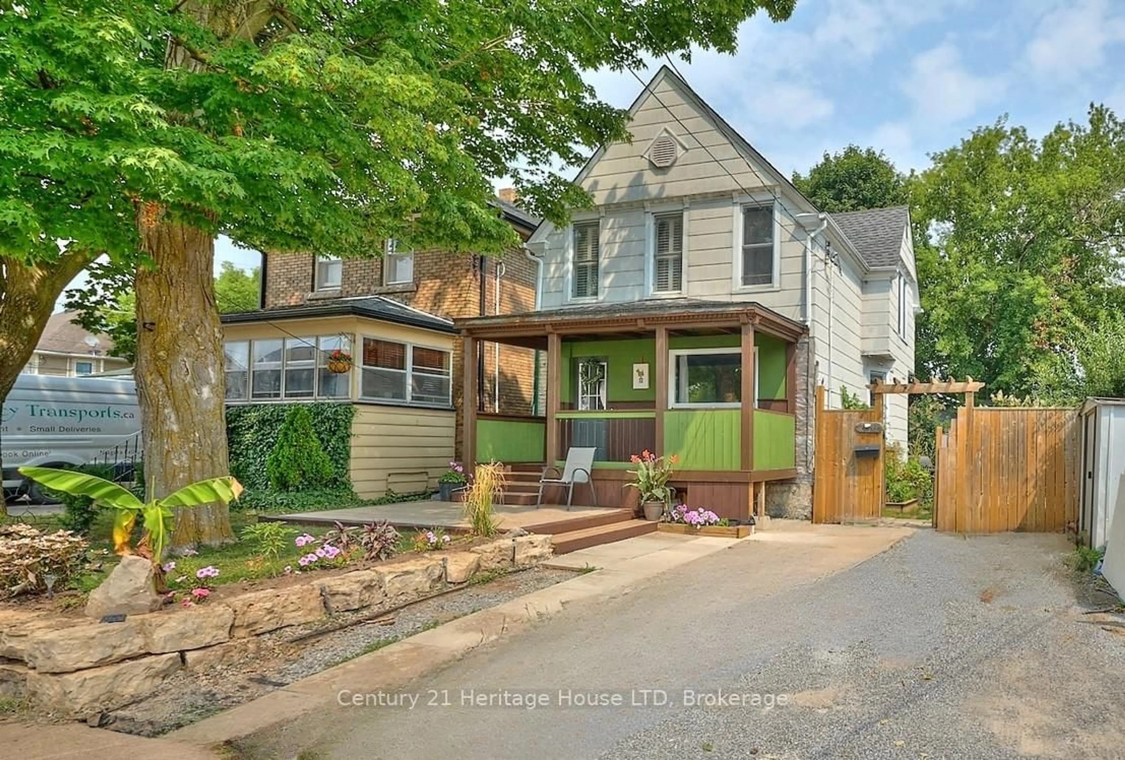 Home with brick exterior material, street for 5086 Hutton Ave, Niagara Falls Ontario L2E 3X4