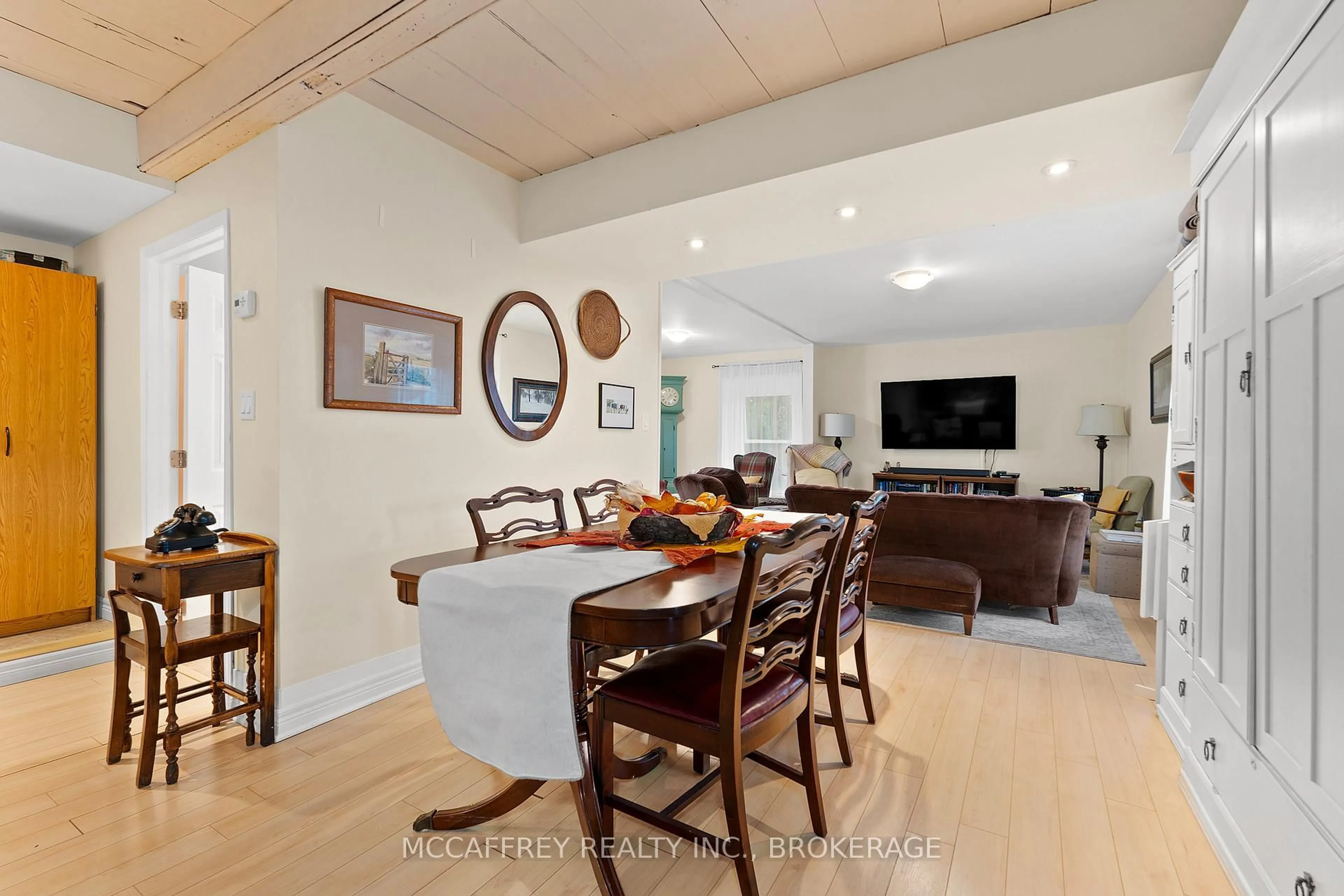 Dining room, wood/laminate floor for 1549 DOYLE Rd, Bath Ontario K0H 1G0