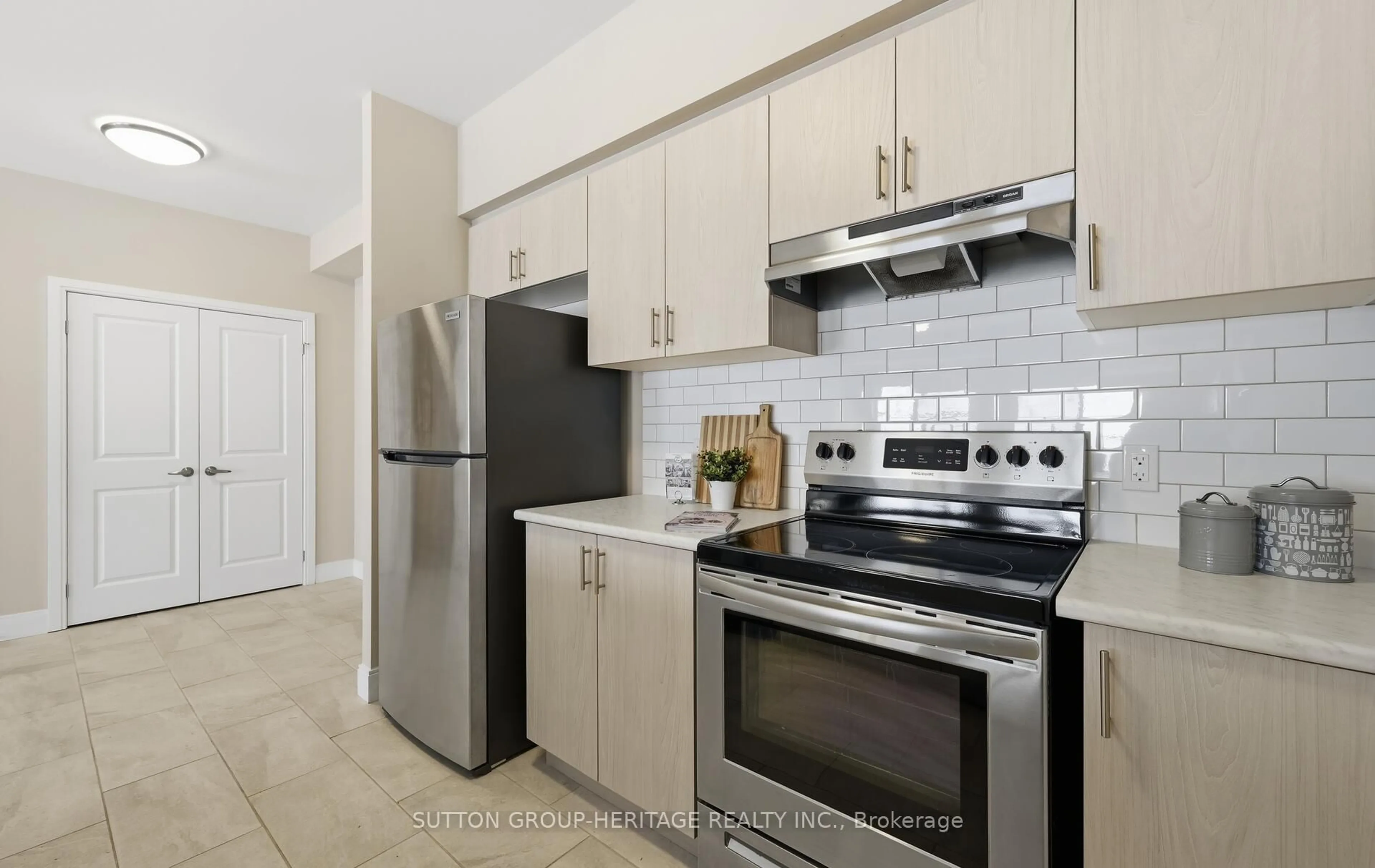 Standard kitchen, ceramic/tile floor for 344 Florence Dr #102, Peterborough Ontario K9J 0K4