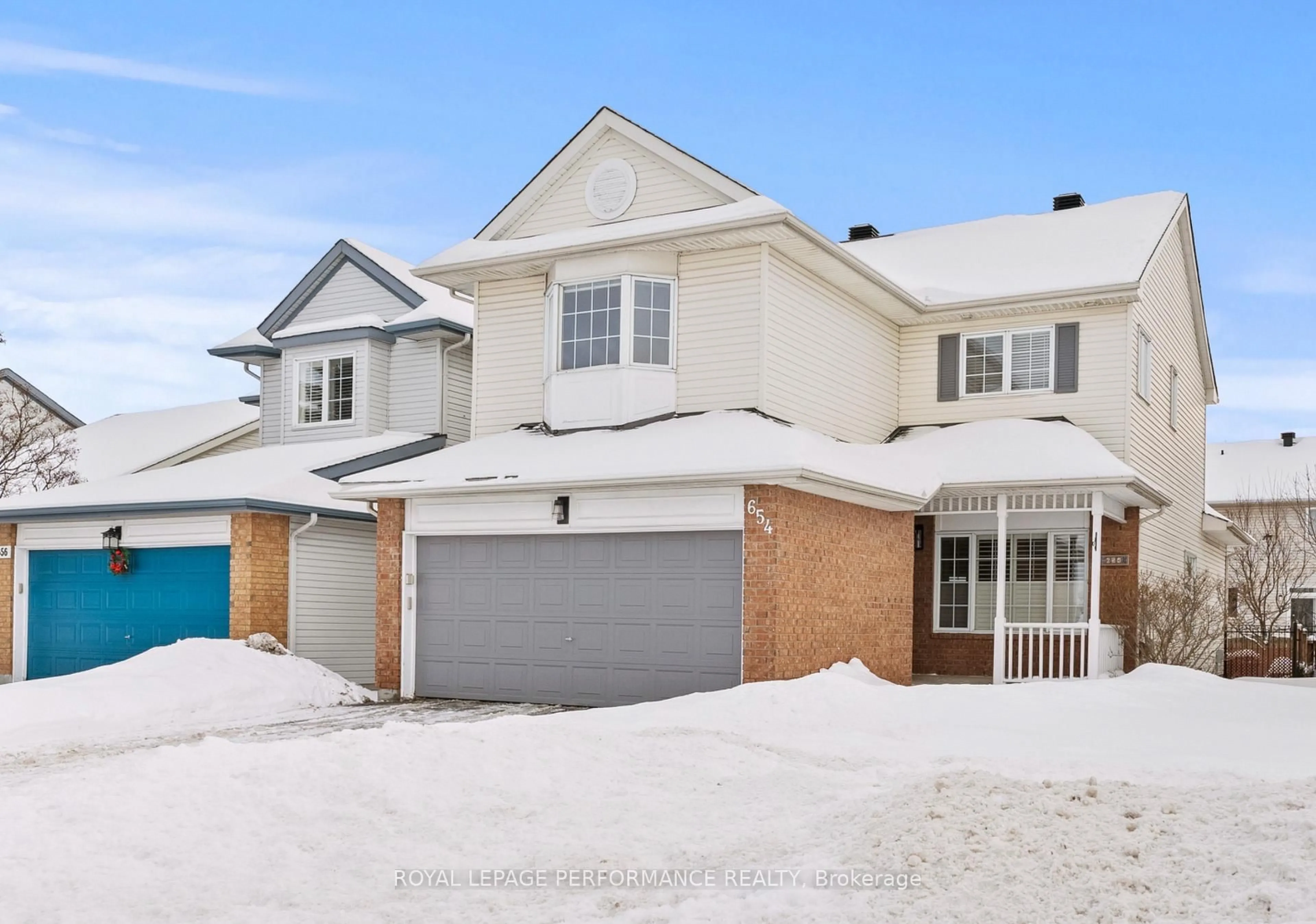 Unknown for 654 Valin St, Ottawa Ontario K4A 3S9