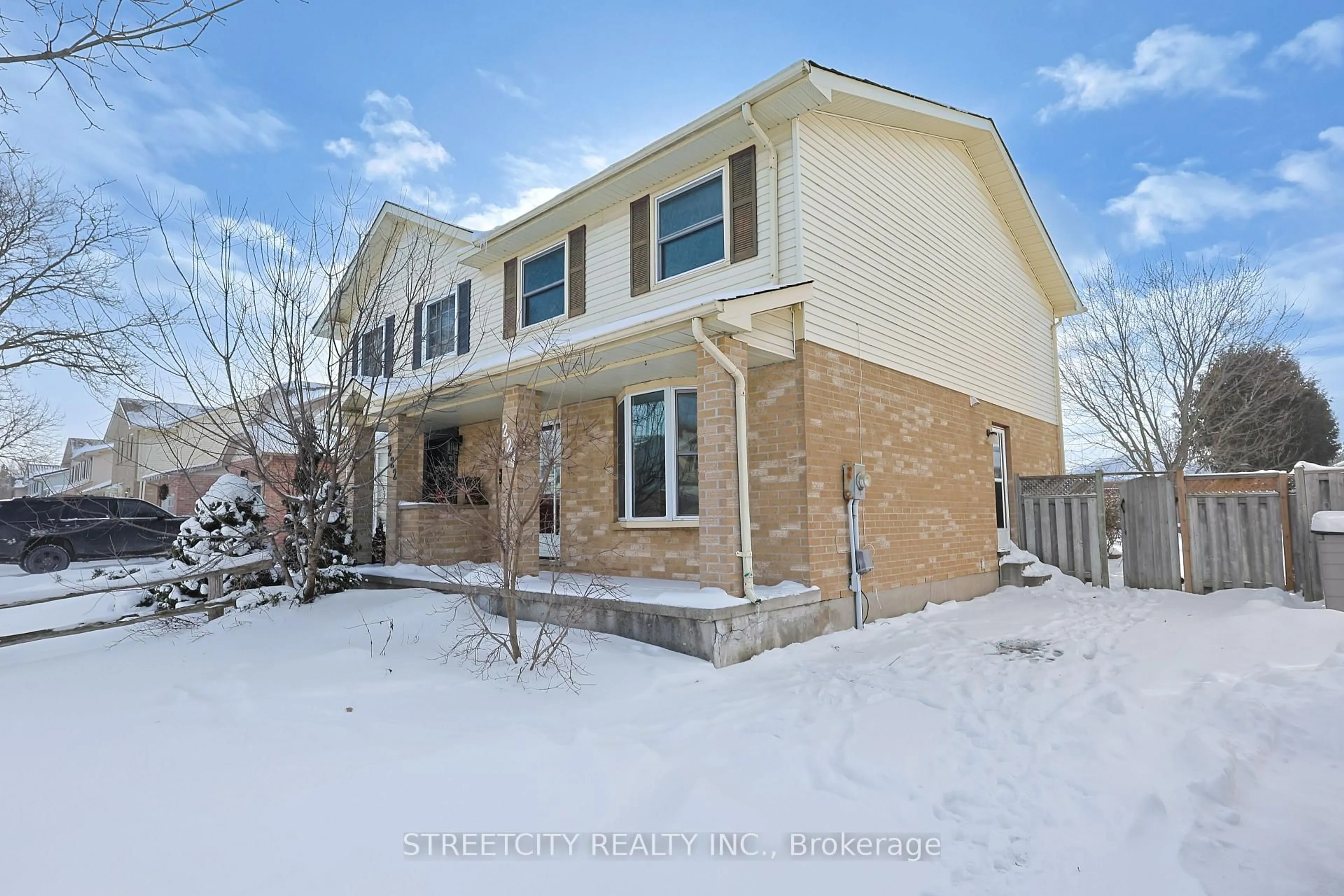 Unknown for 224 Martinet Ave, London East Ontario N5V 4K3