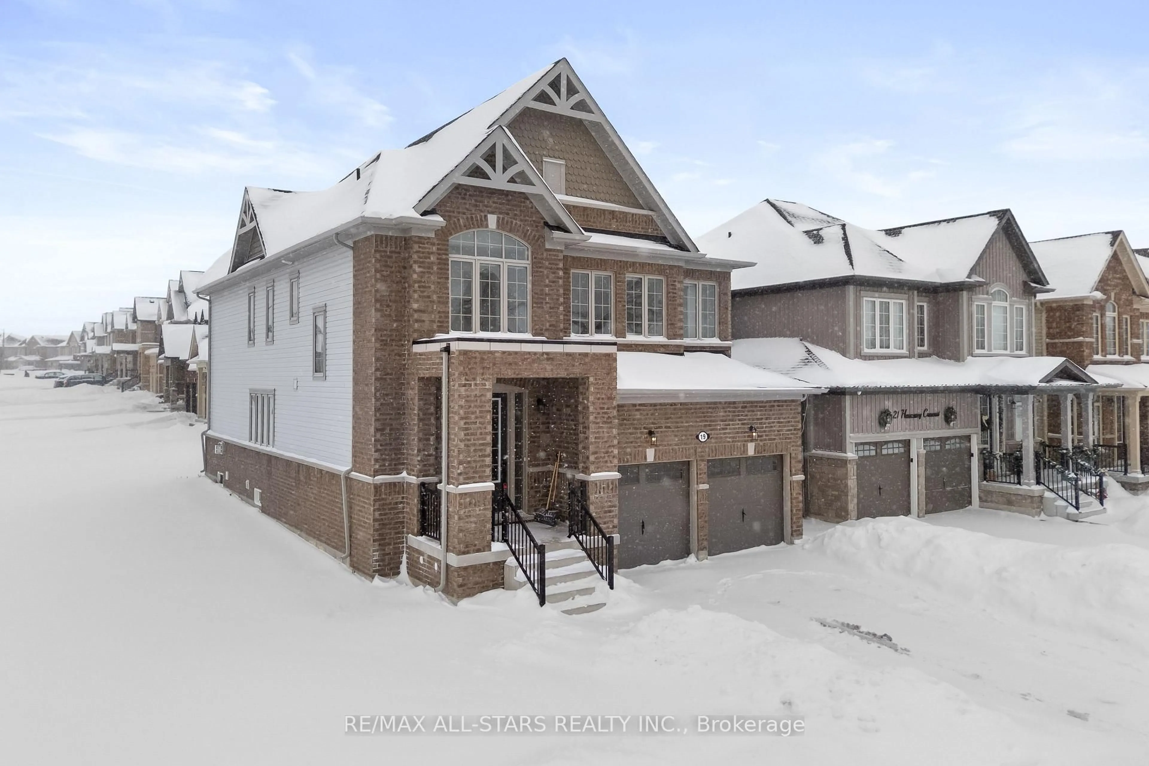 Home with brick exterior material, street for 19 Hennessey Cres, Kawartha Lakes Ontario K9V 0P2