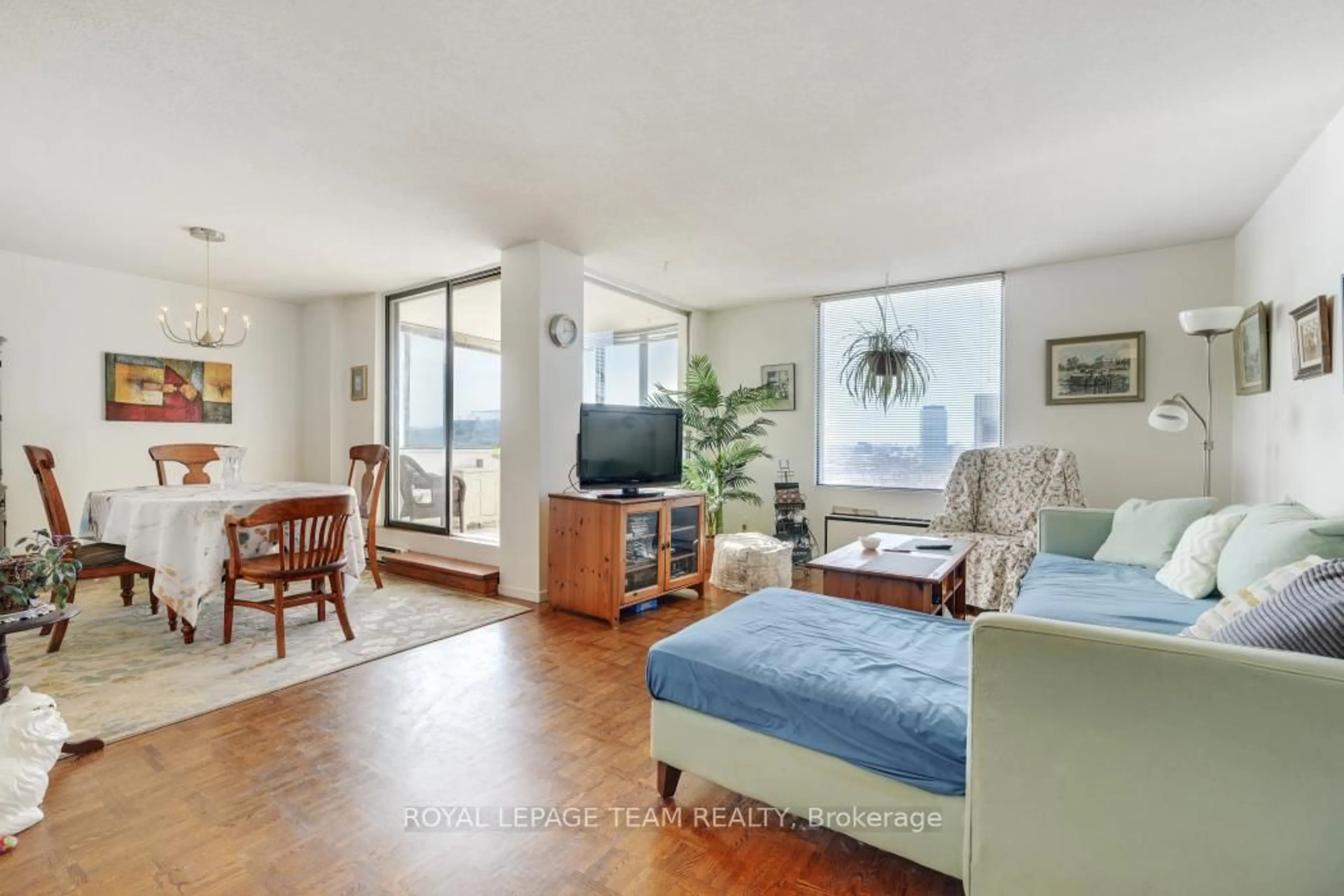 Living room with furniture, unknown for 40 Arthur St #1004, Ottawa Ontario K1R 7T5