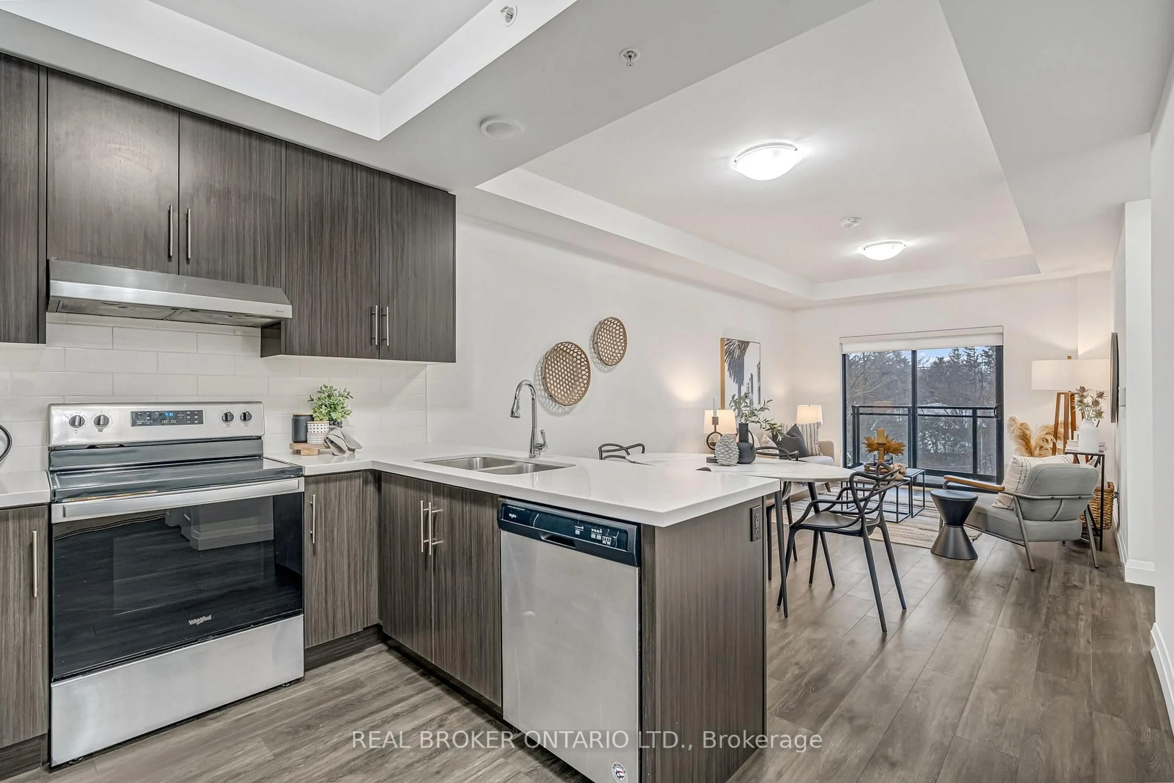 Open concept kitchen, unknown for 30 Hamilton St #302, Hamilton Ontario L8B 1V8