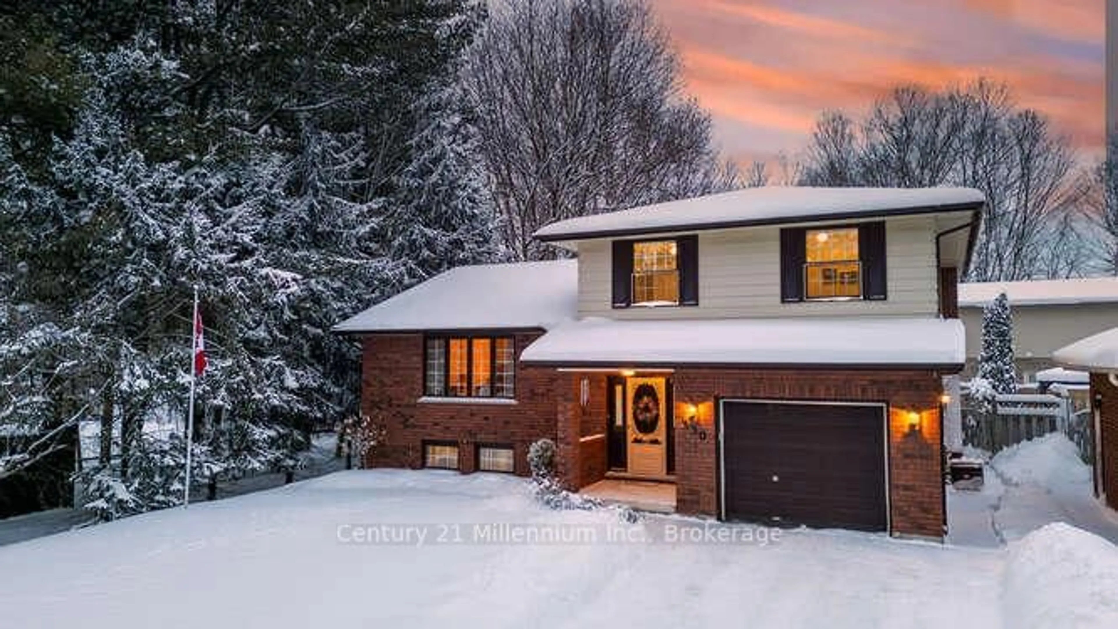 Home with brick exterior material, street for 330 1st St, Owen Sound Ontario N4K 6R4