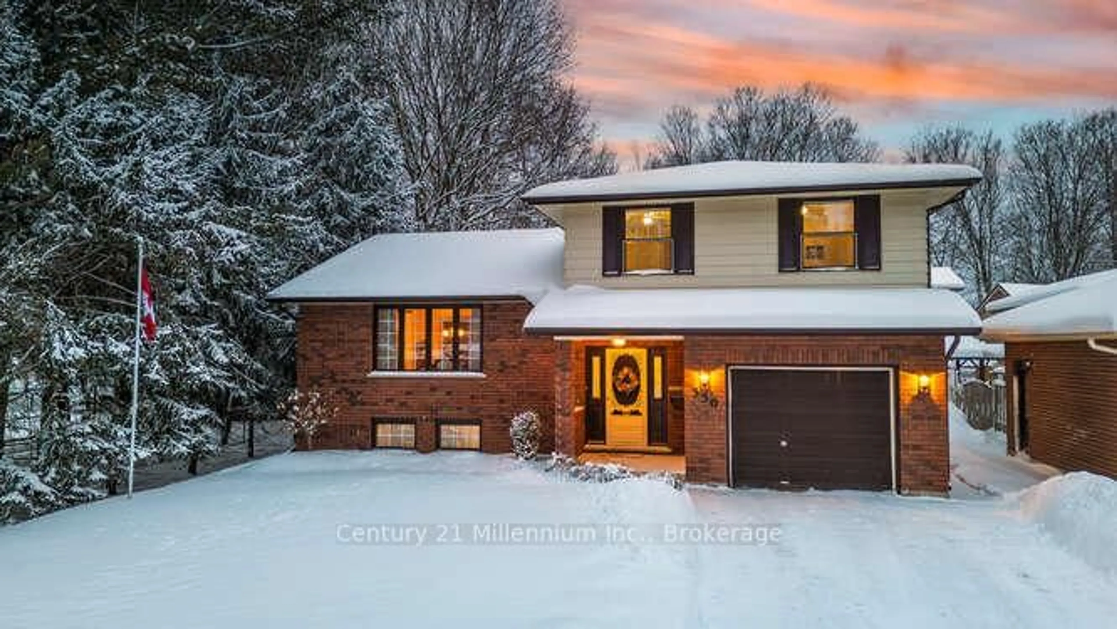 Home with brick exterior material, street for 330 1st St, Owen Sound Ontario N4K 6R4