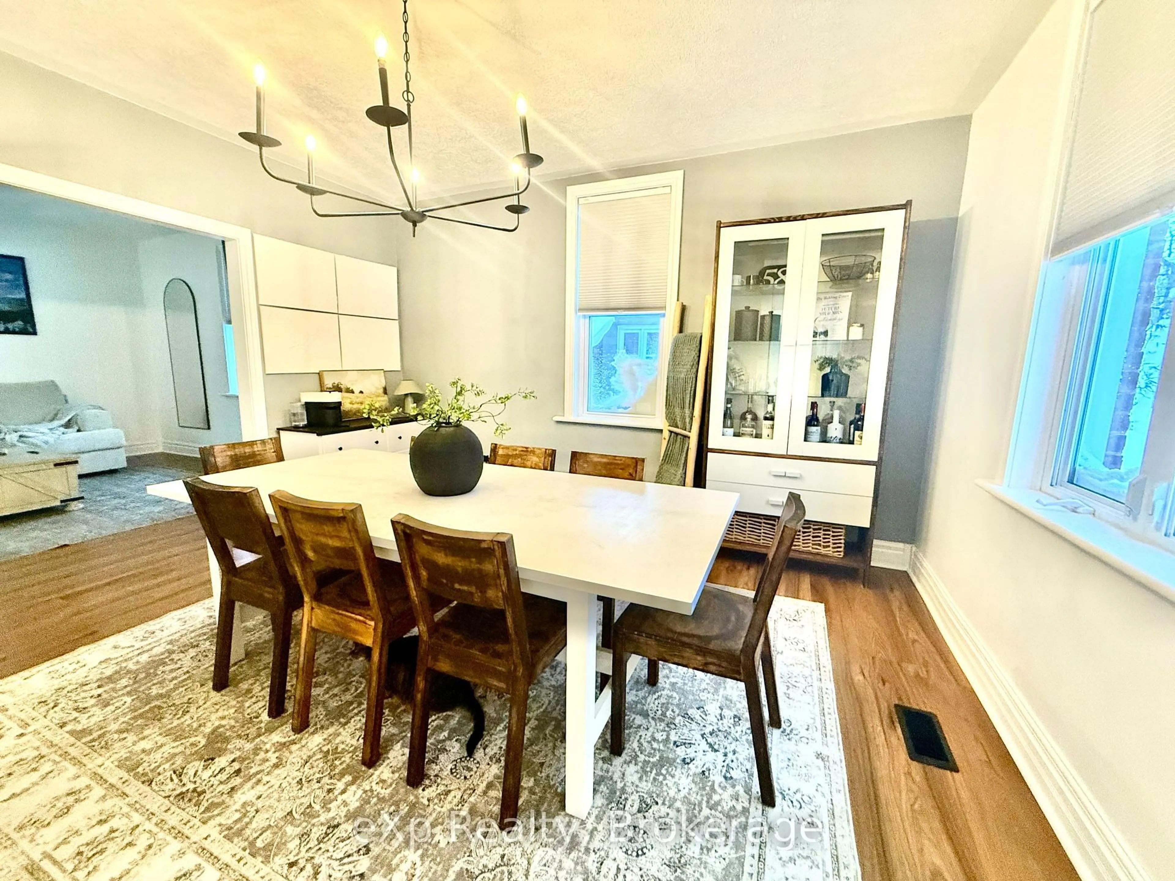 Dining room, wood/laminate floor for 588 12th Ave, Hanover Ontario N4N 2V6