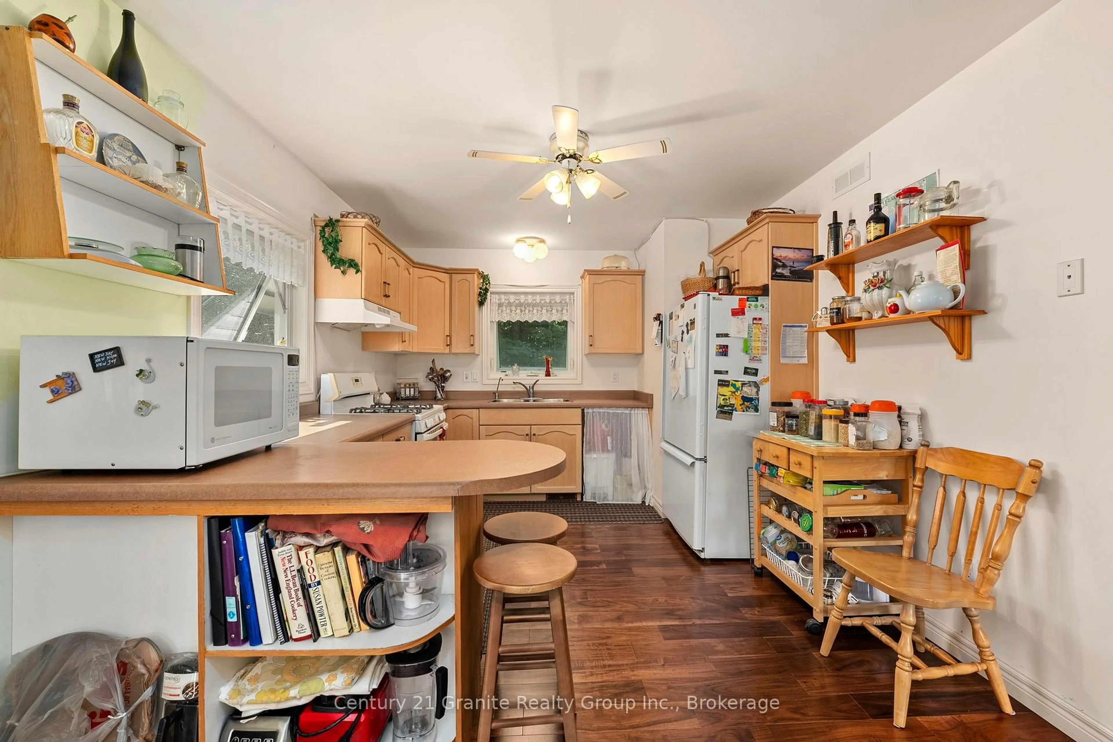 Standard kitchen, unknown for 1753 NORTHSHORE Rd, Algonquin Highlands Ontario K0M 1J1