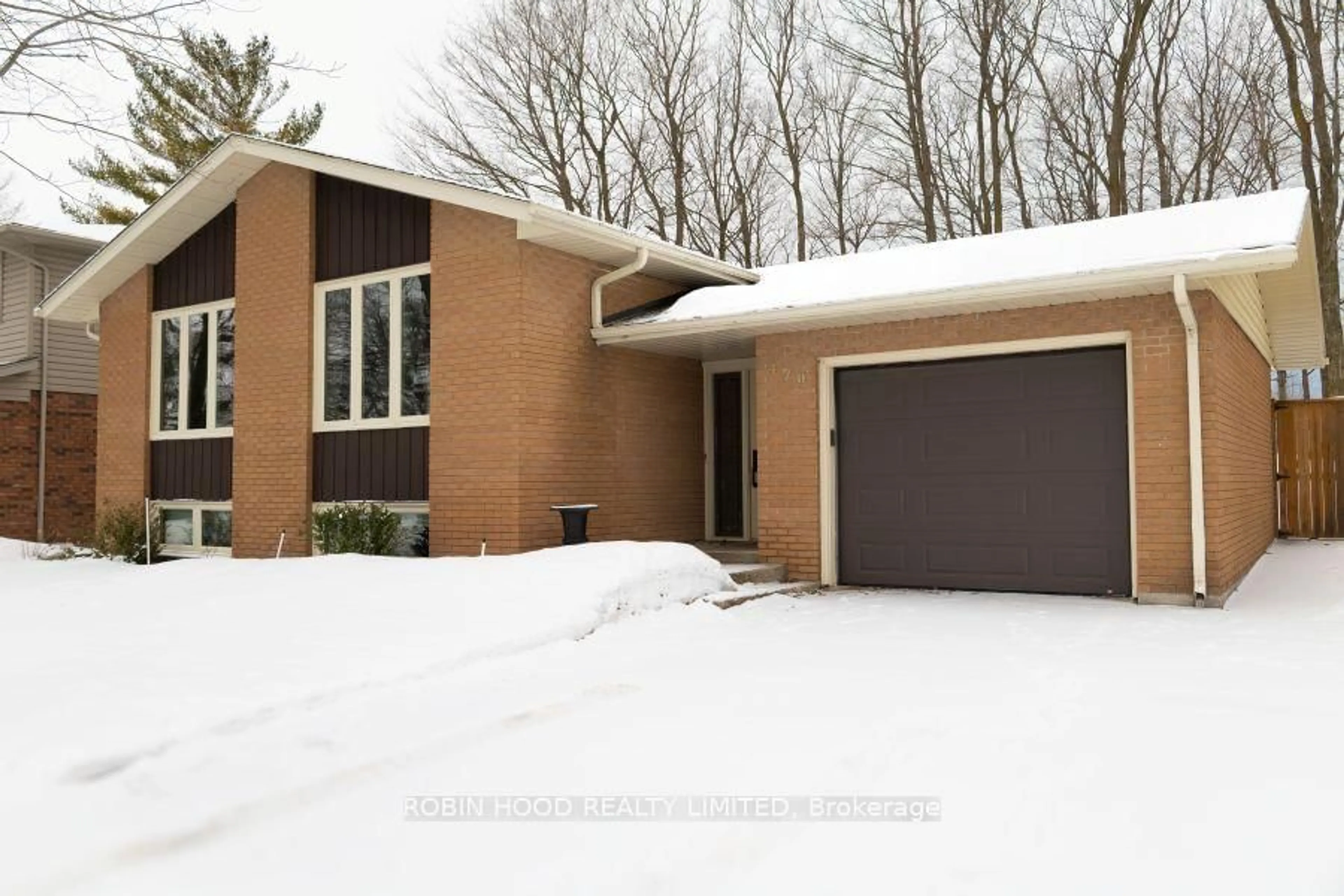 Home with brick exterior material, street for 470 Thede Dr, Saugeen Shores Ontario N0H 2C4