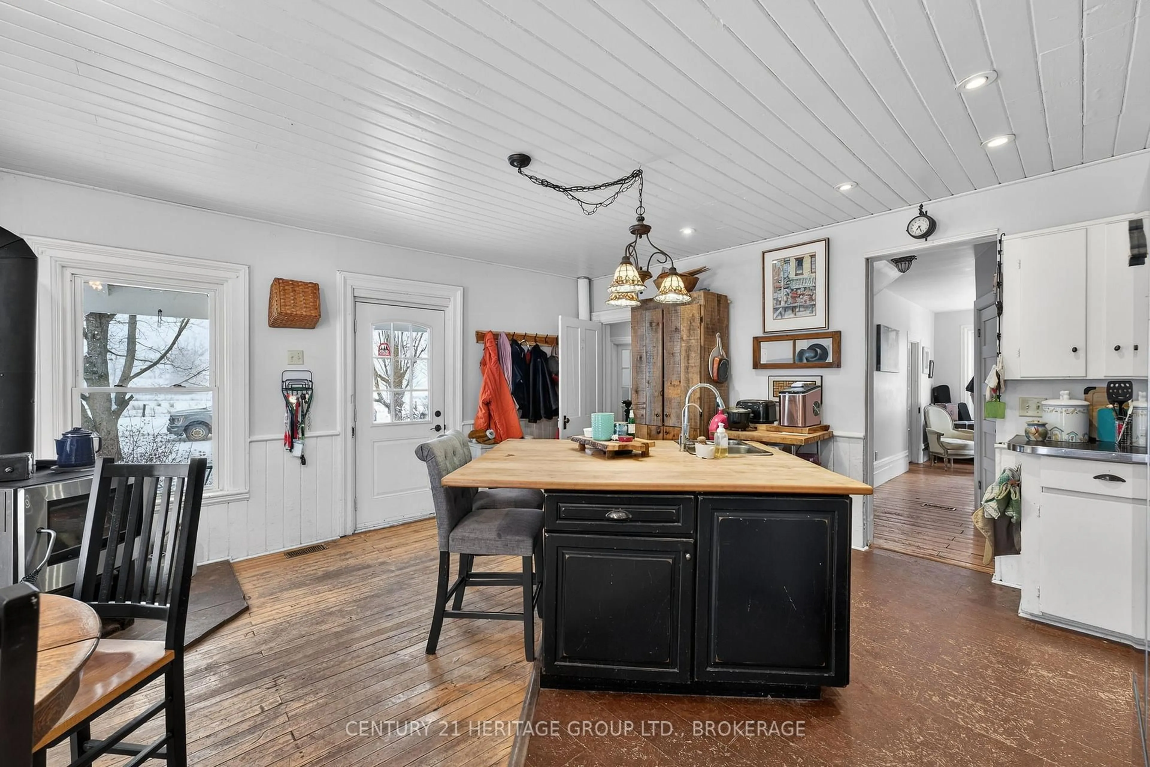 Open concept kitchen, unknown for 49 Prince St, Kaladar Ontario K0K 1Z0