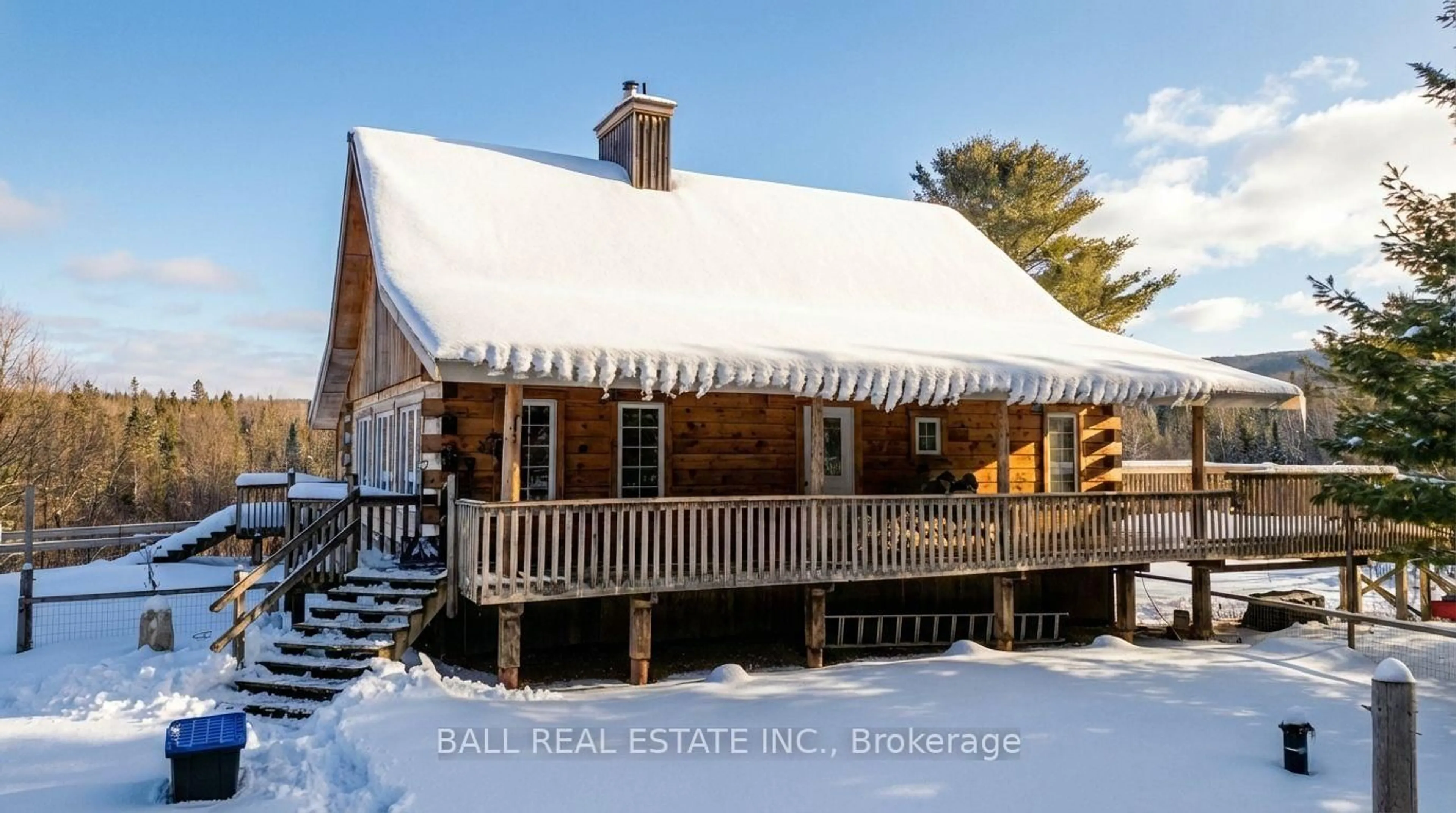 Patio, building for 146 Buck Hill Rd, Bancroft Ontario K0L 1C0