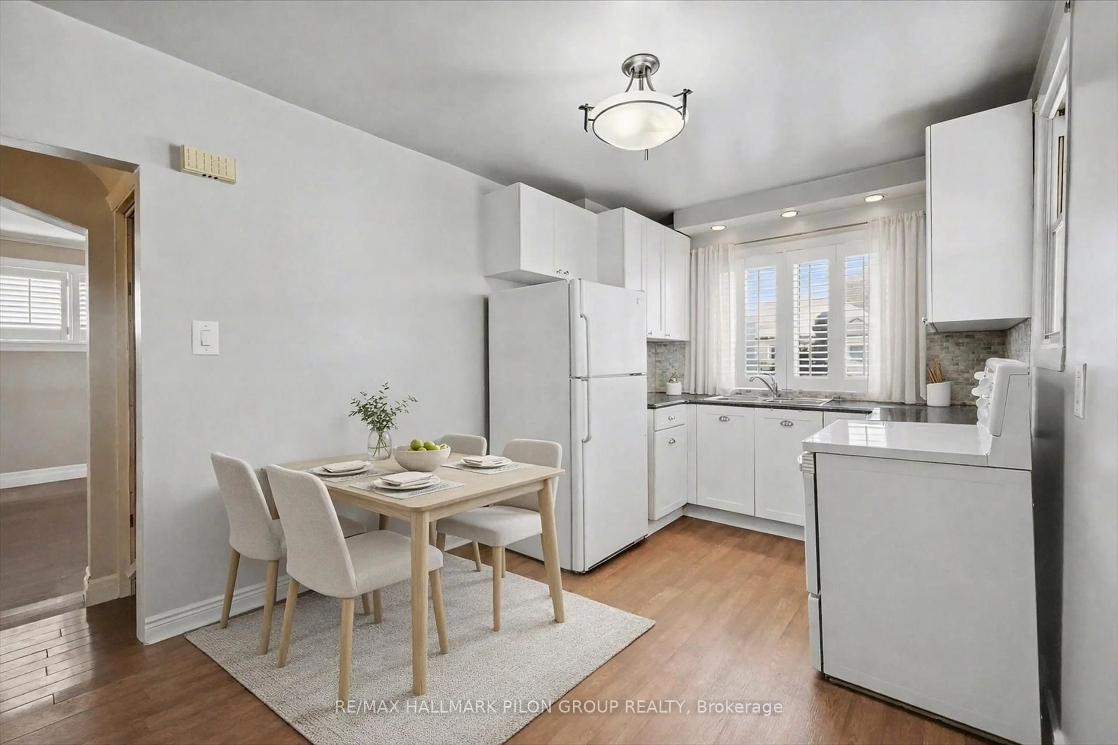 Unknown for 126 Vachon Ave, Ottawa Ontario K1L 5S8