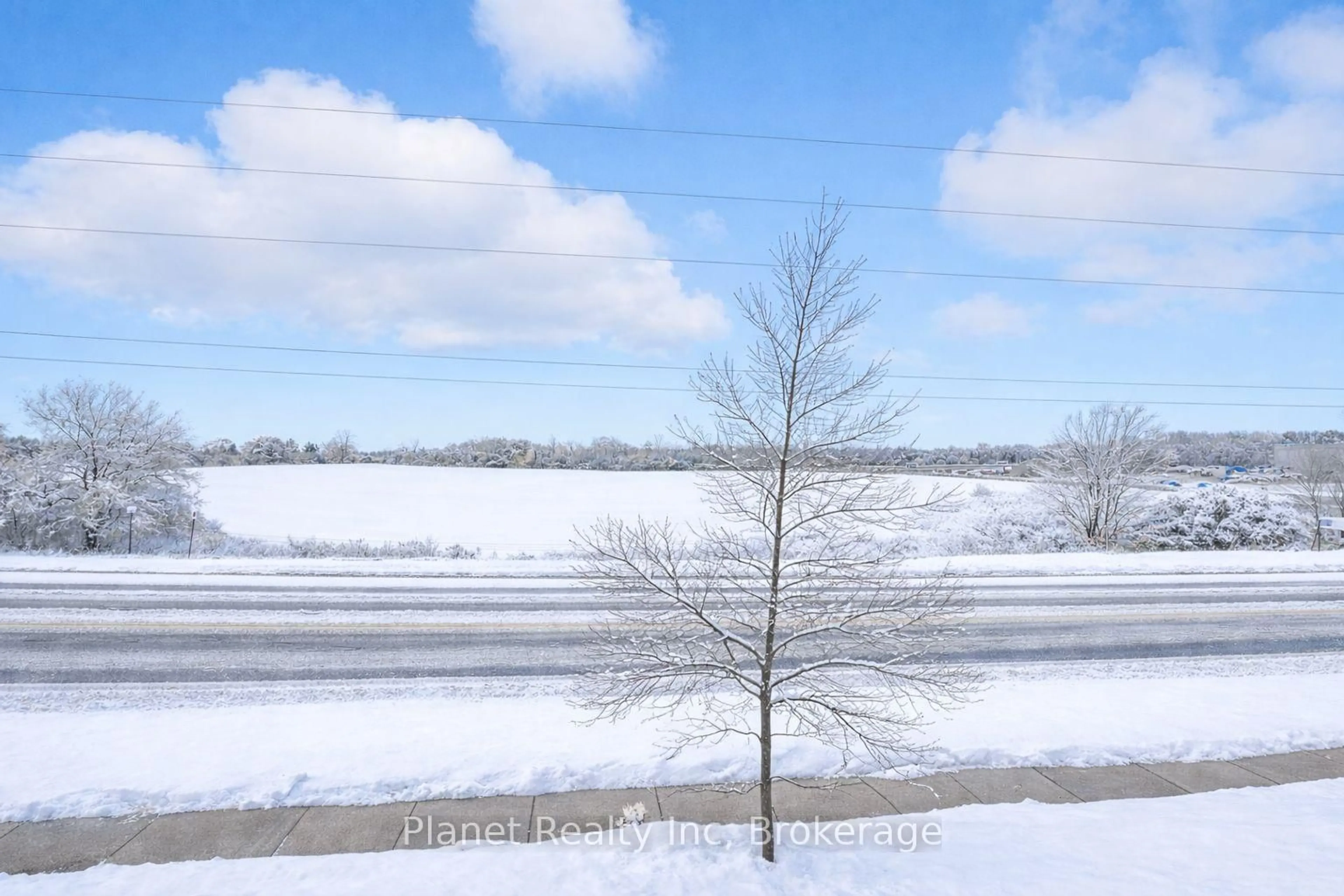 Blurry image for 2 Colonial Dr #204, Guelph Ontario N1L 0K8