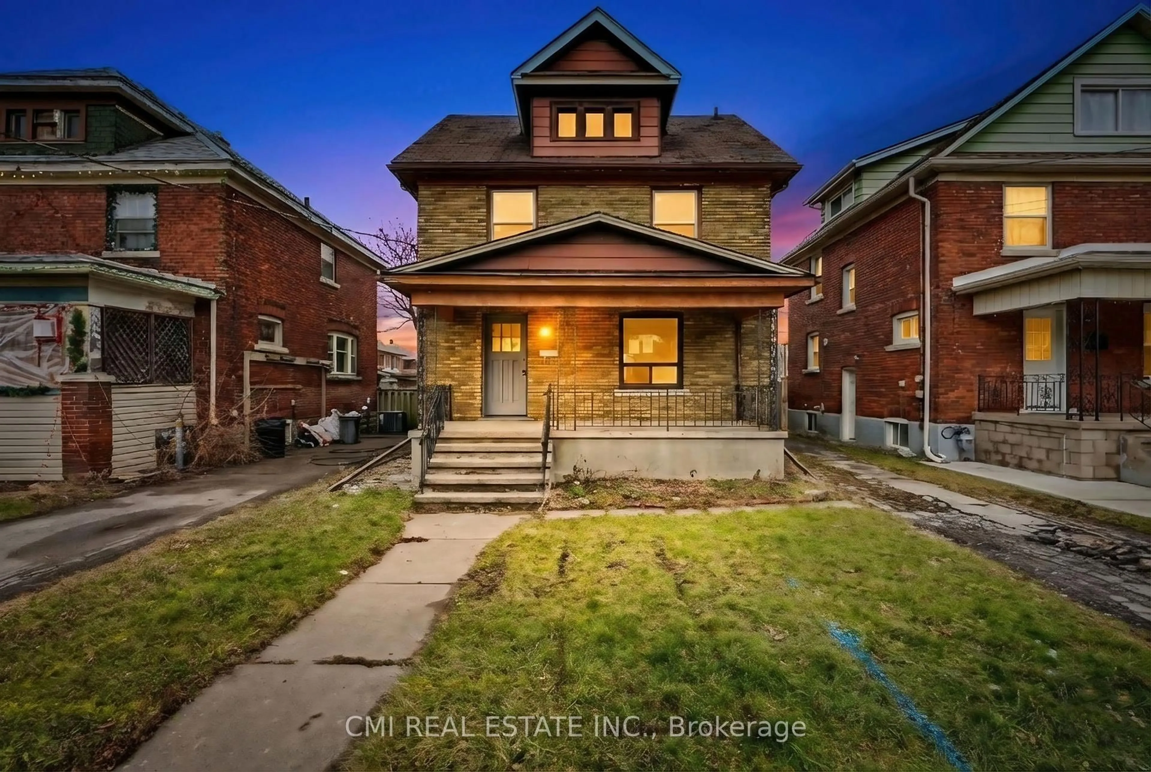 Home with brick exterior material, street for 4824 Fourth Ave, Niagara Falls Ontario L2E 4P1