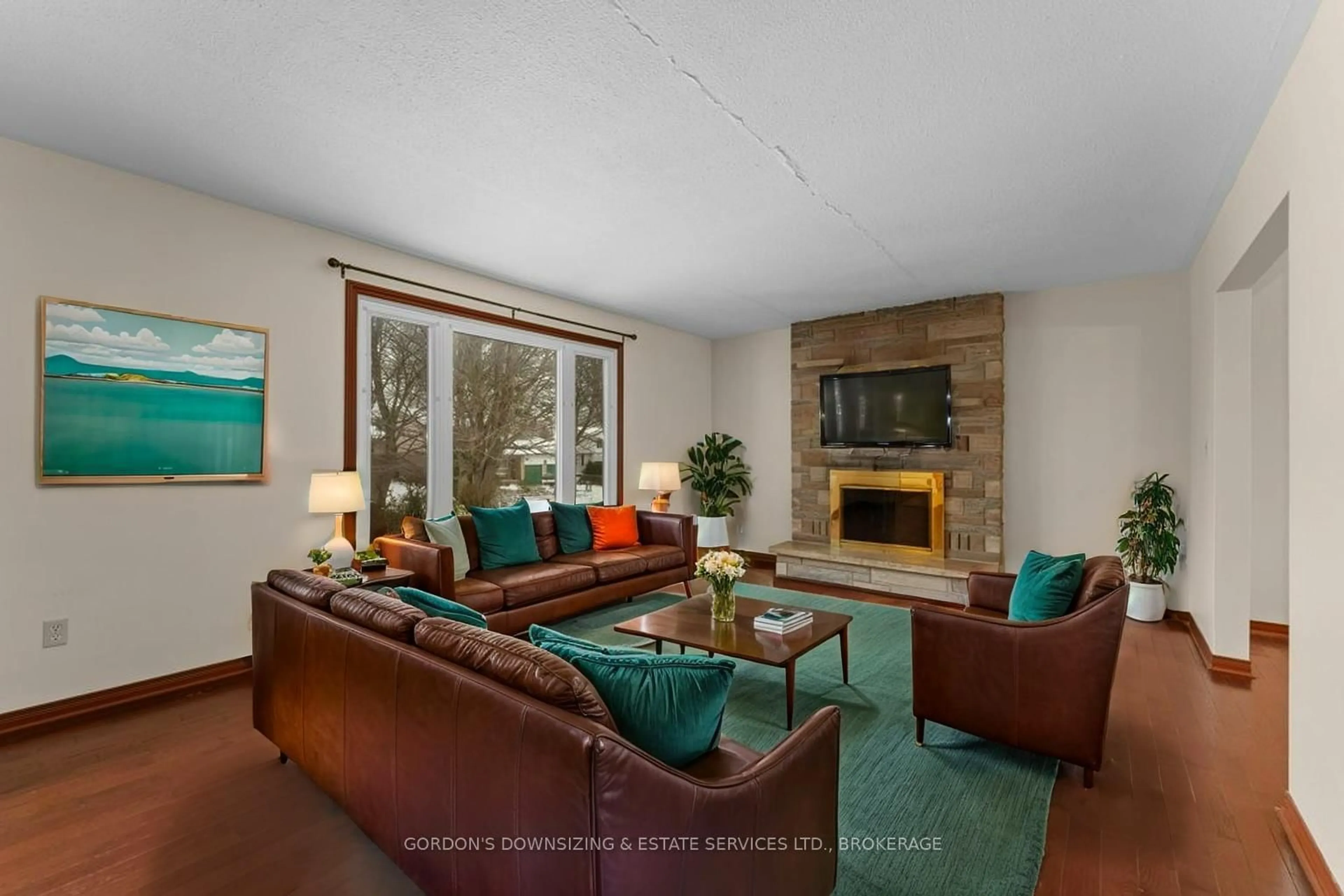 Living room with furniture, unknown for 873 Danbury Rd, Kingston Ontario K7M 6G7